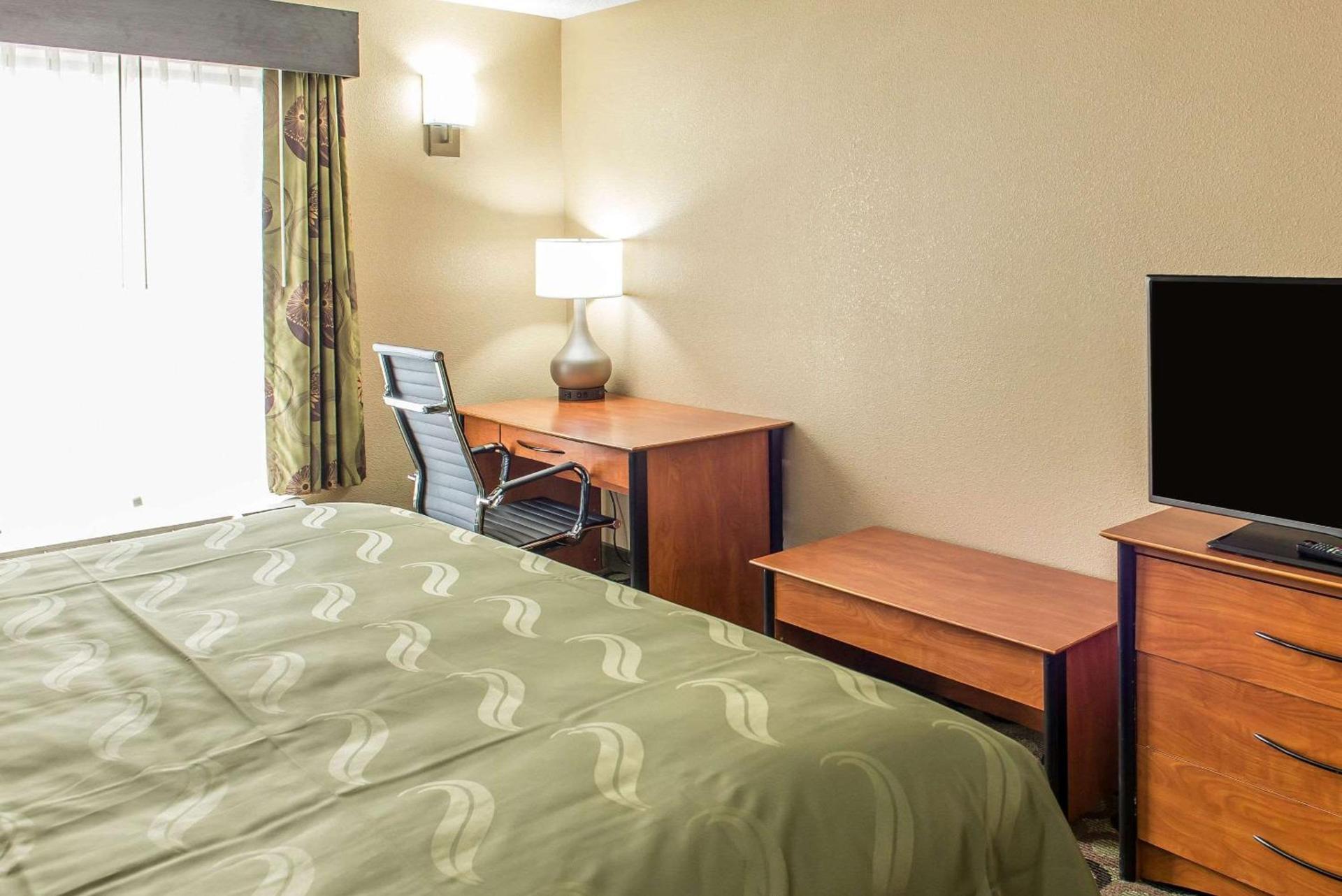 Quality Inn & Suites Columbus West - Hilliard photo 24