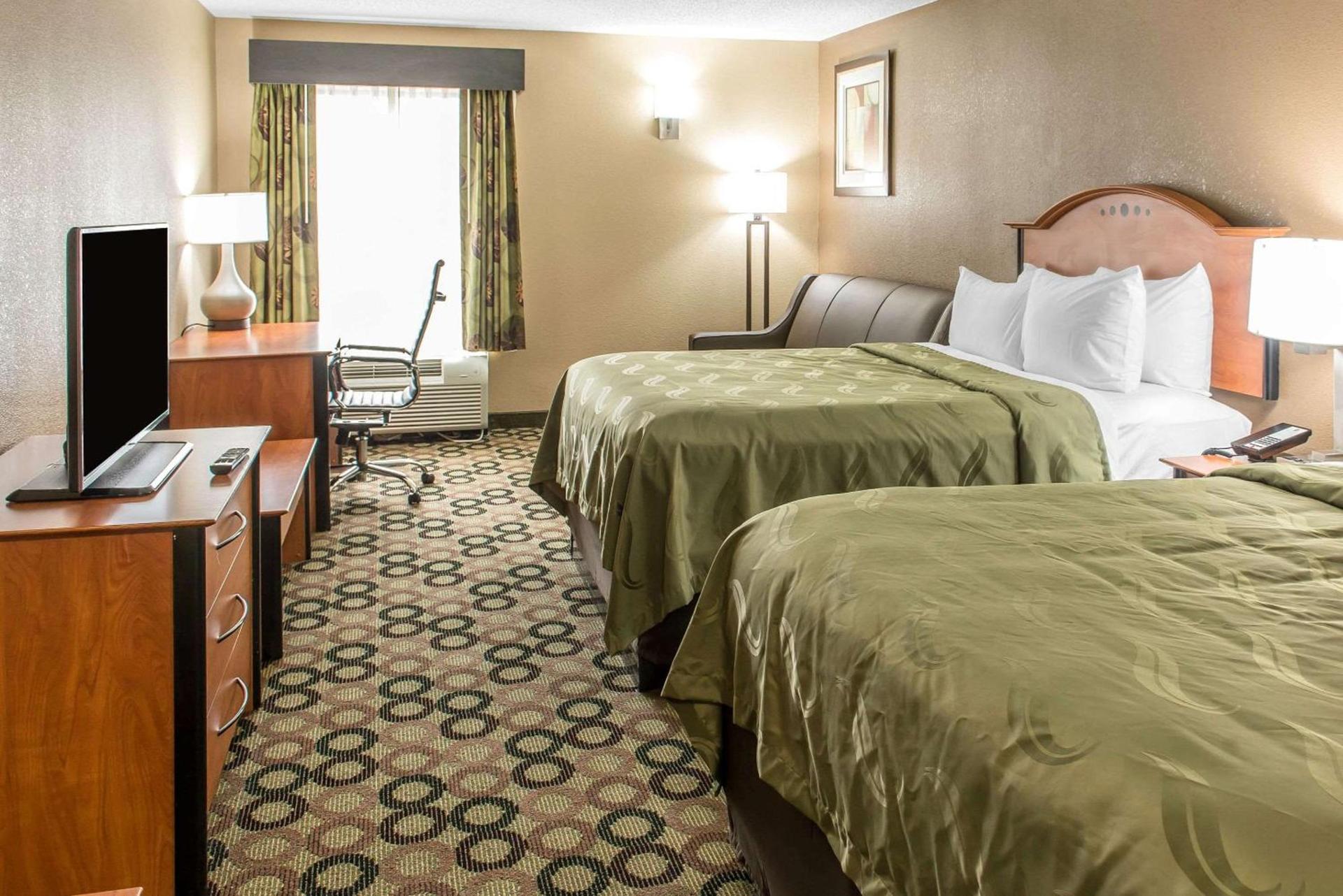 Quality Inn & Suites Columbus West - Hilliard photo 6