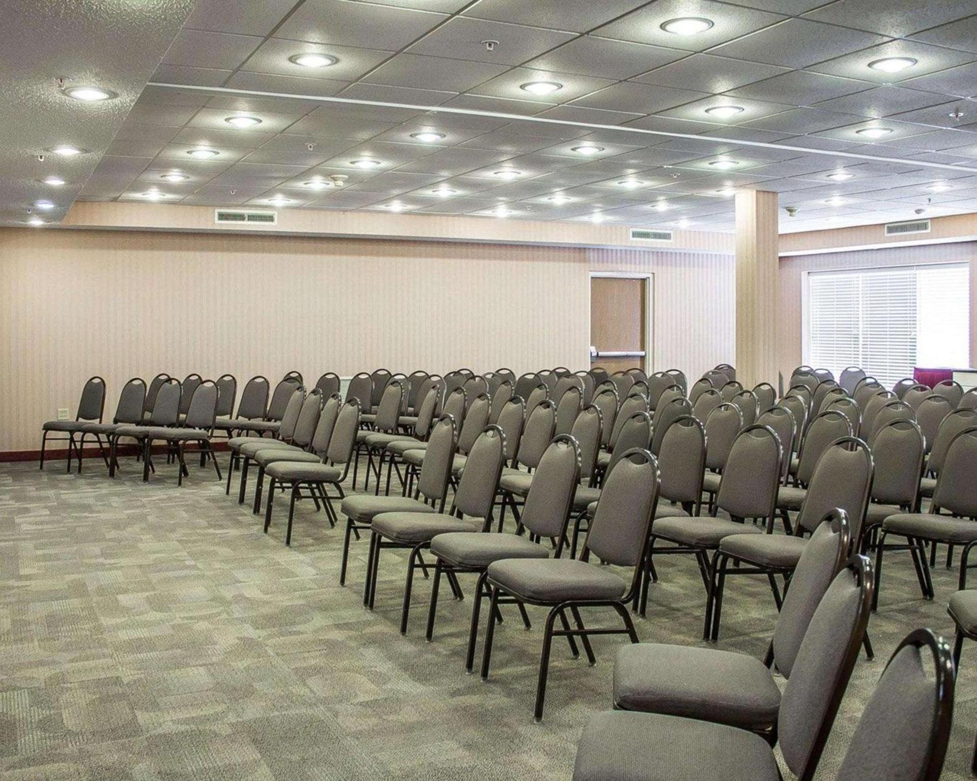 Quality Inn & Suites Bellville - Mansfield photo 20