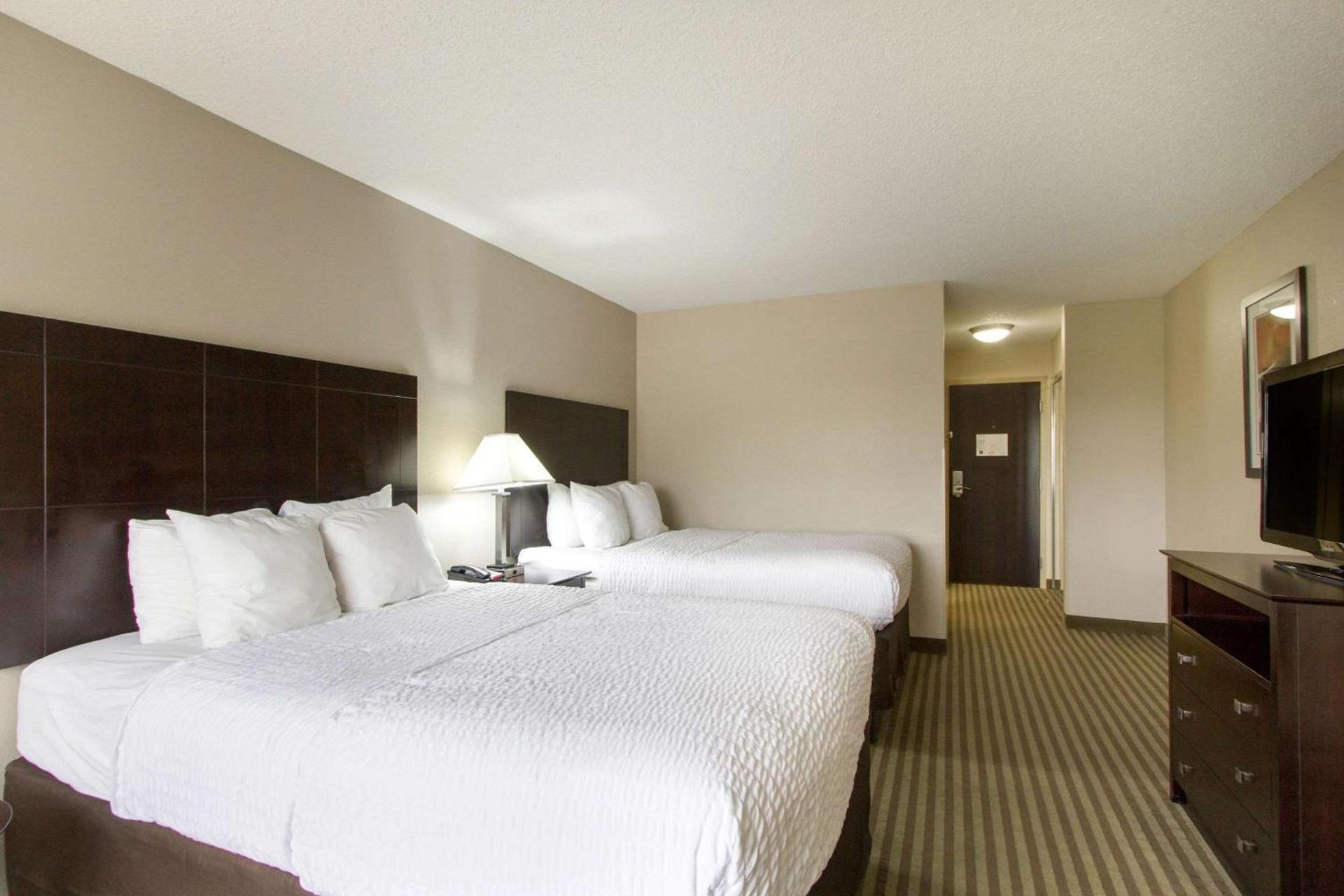 Spark By Hilton Cleveland Beachwood photo 8