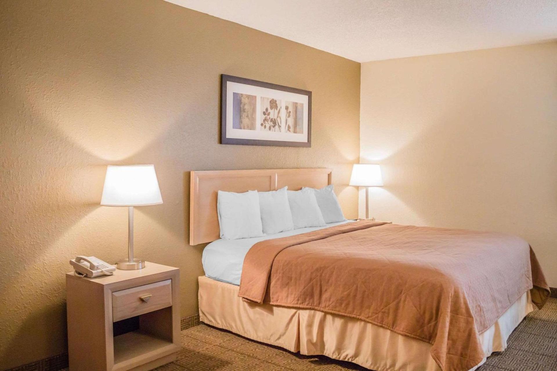 Quality Inn Port Clinton Waterfront photo 17
