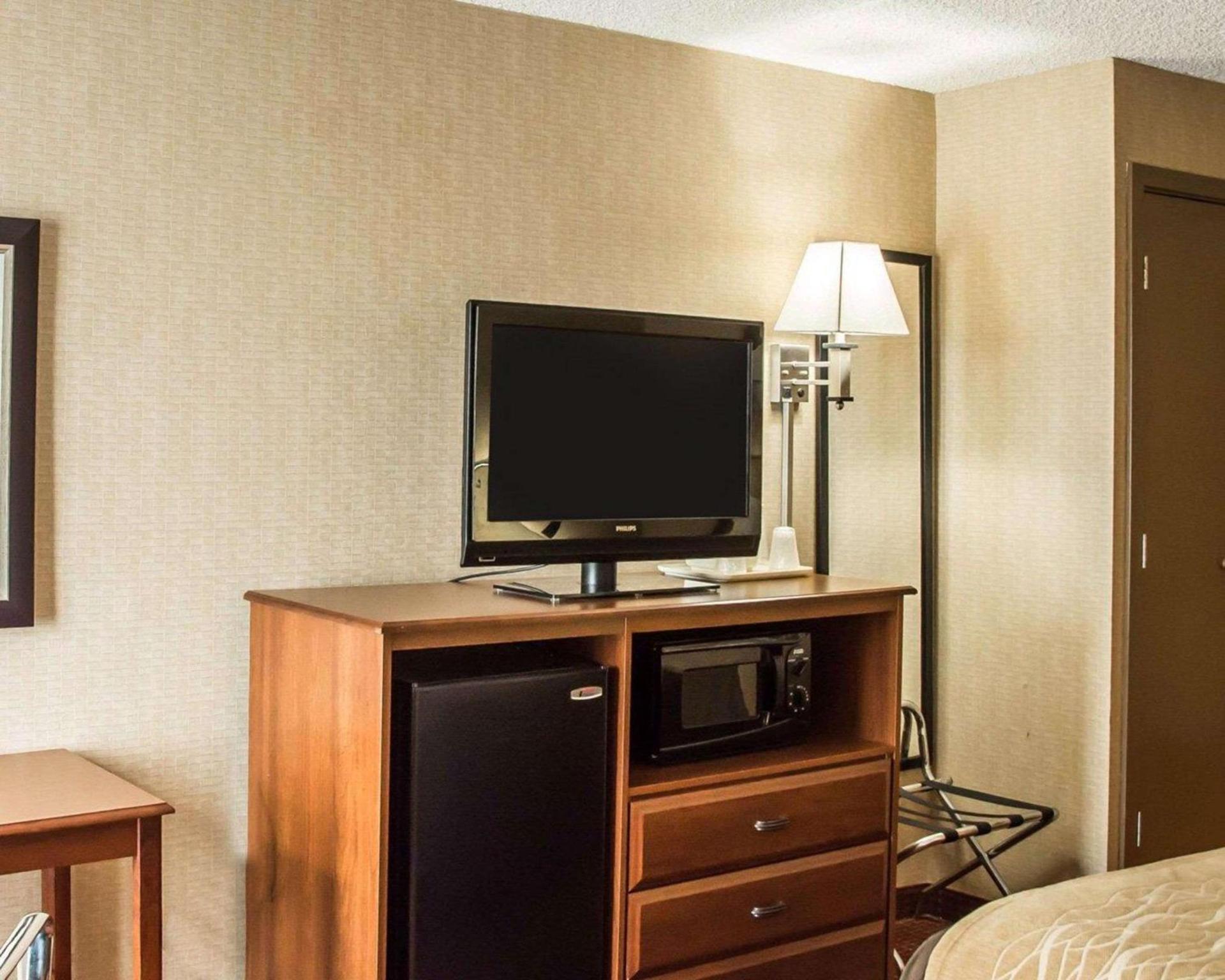 Quality Inn Springboro West photo 3