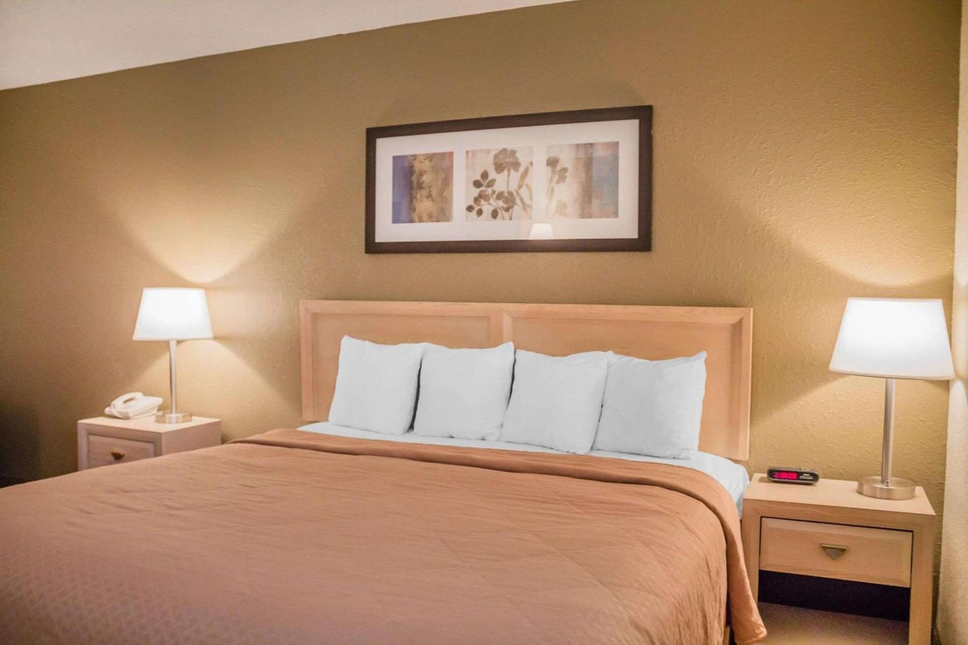 Quality Inn Port Clinton Waterfront photo 5