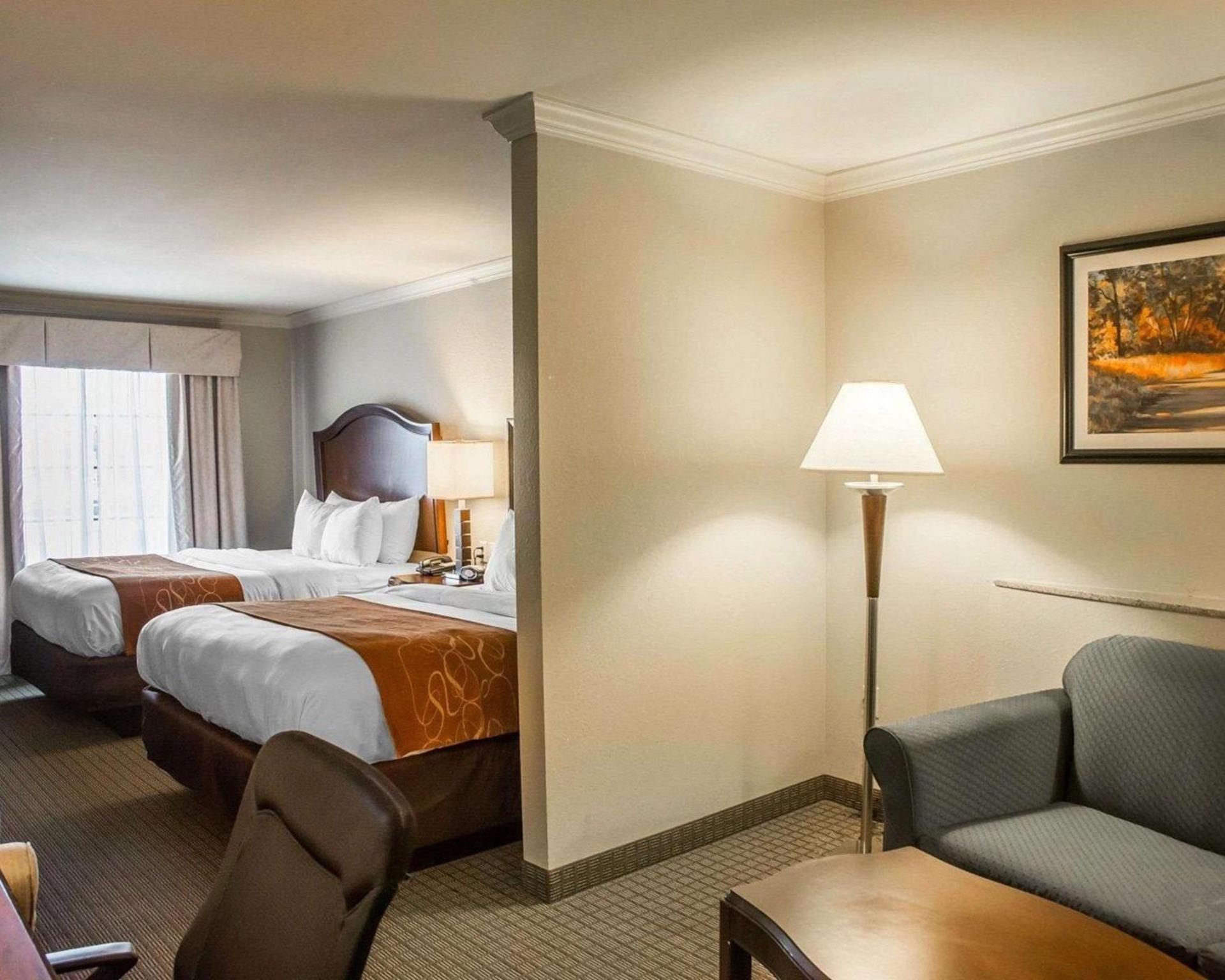 Spark by Hilton Cincinnati Fairfield photo 29