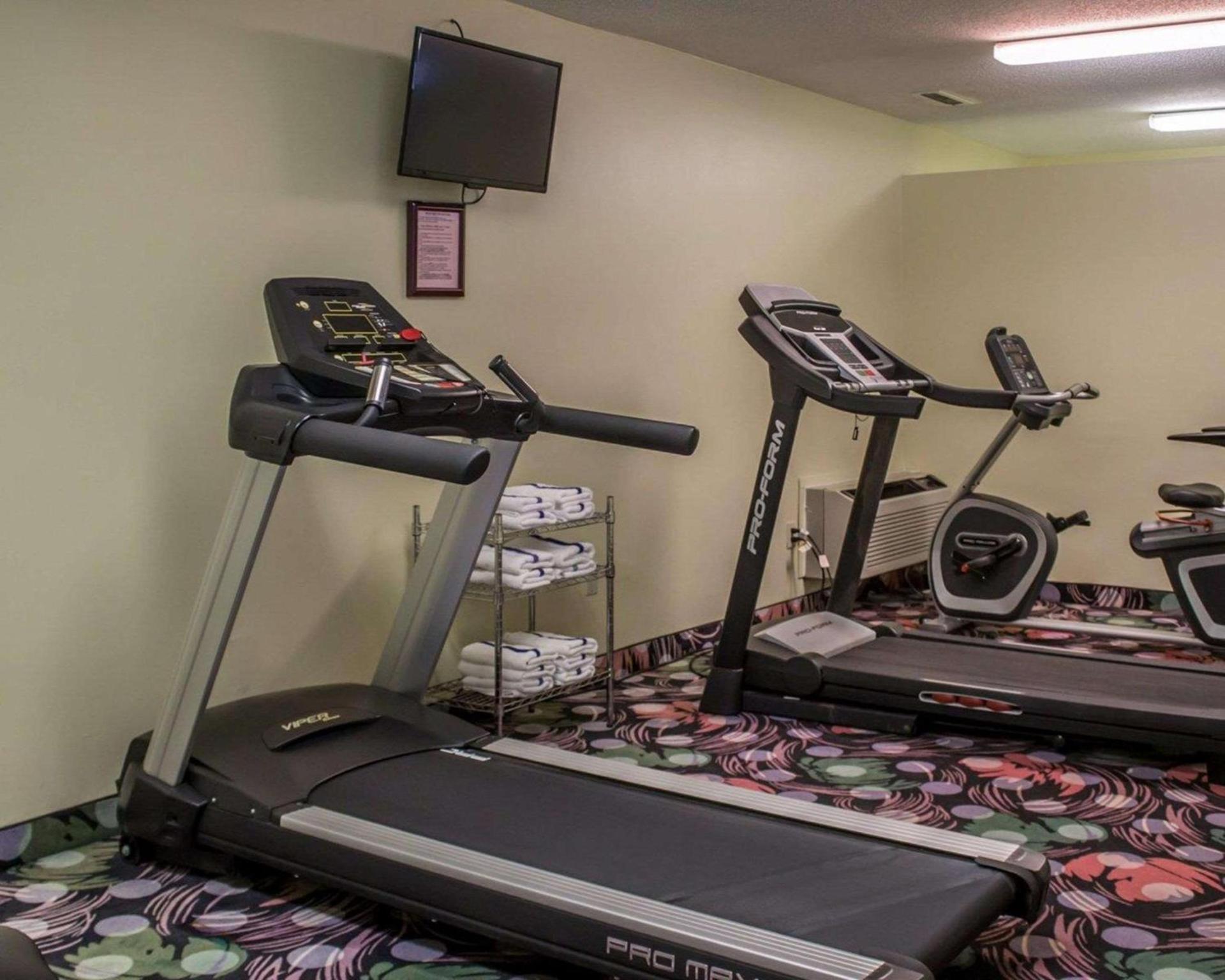 Sleep Inn Sandusky photo 22