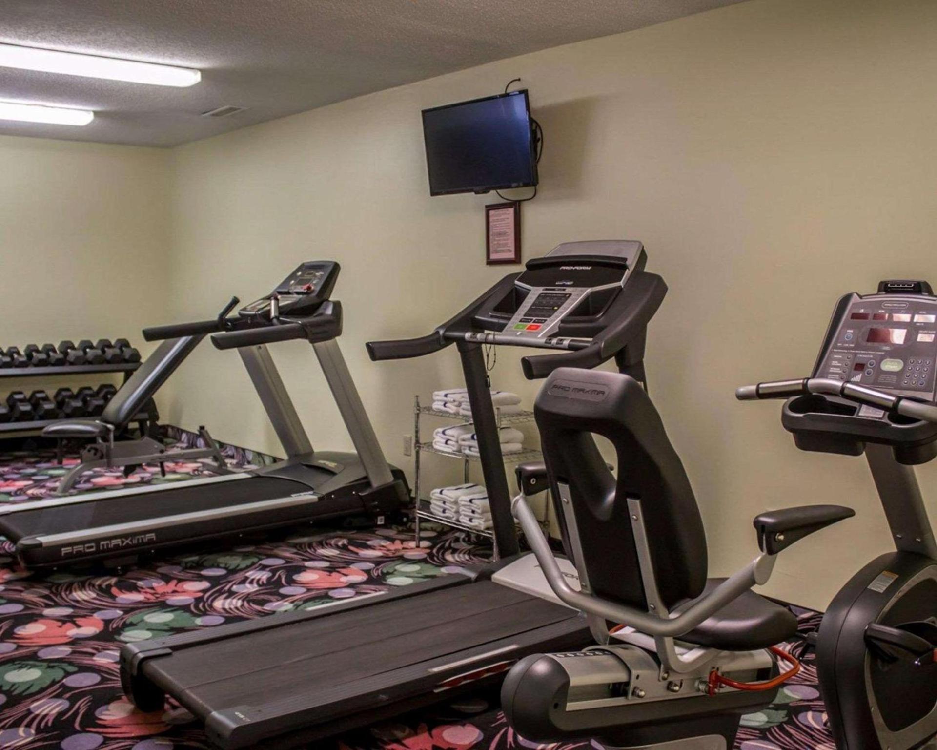 Sleep Inn Sandusky photo 21