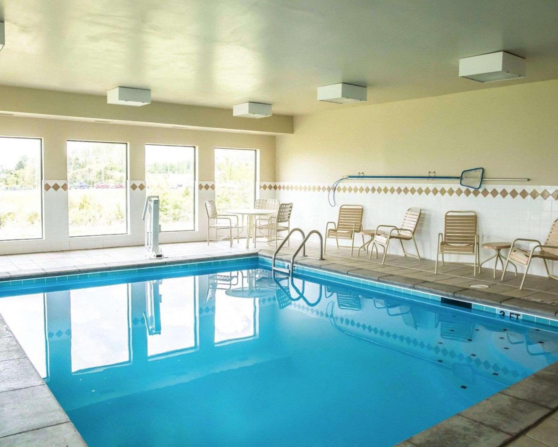 Quality Inn Springboro West photo 1