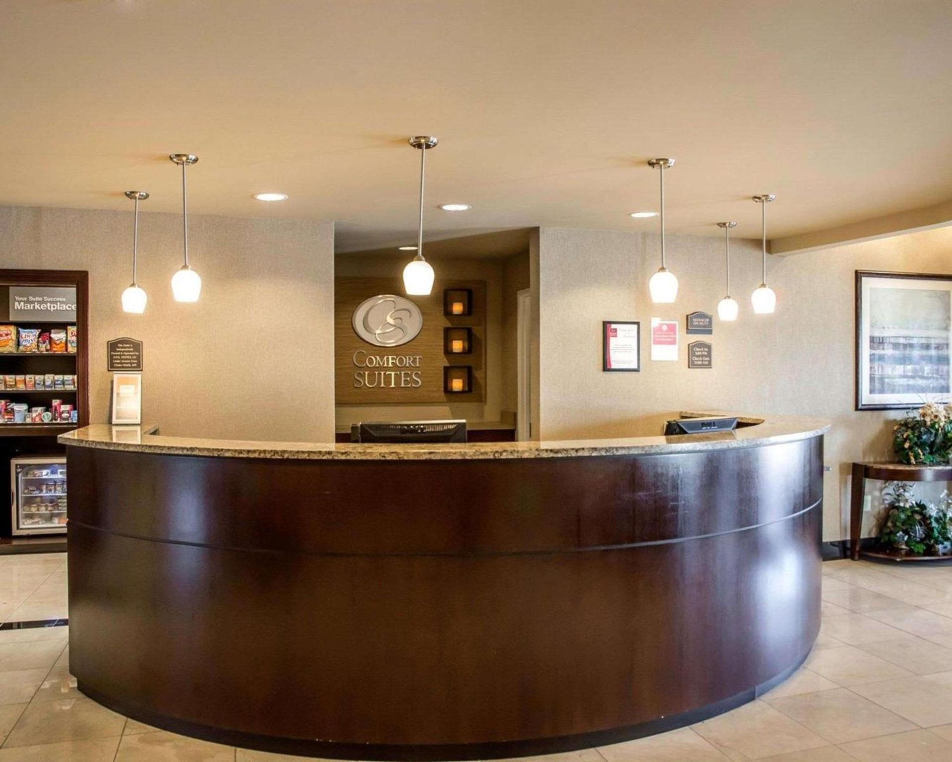 Spark by Hilton Cincinnati Fairfield photo 3