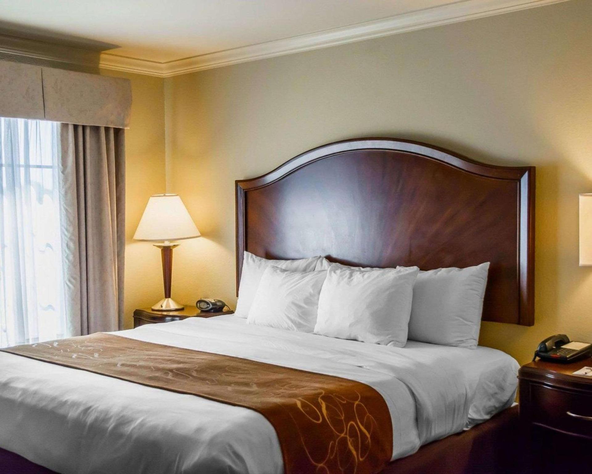 Spark by Hilton Cincinnati Fairfield photo 7