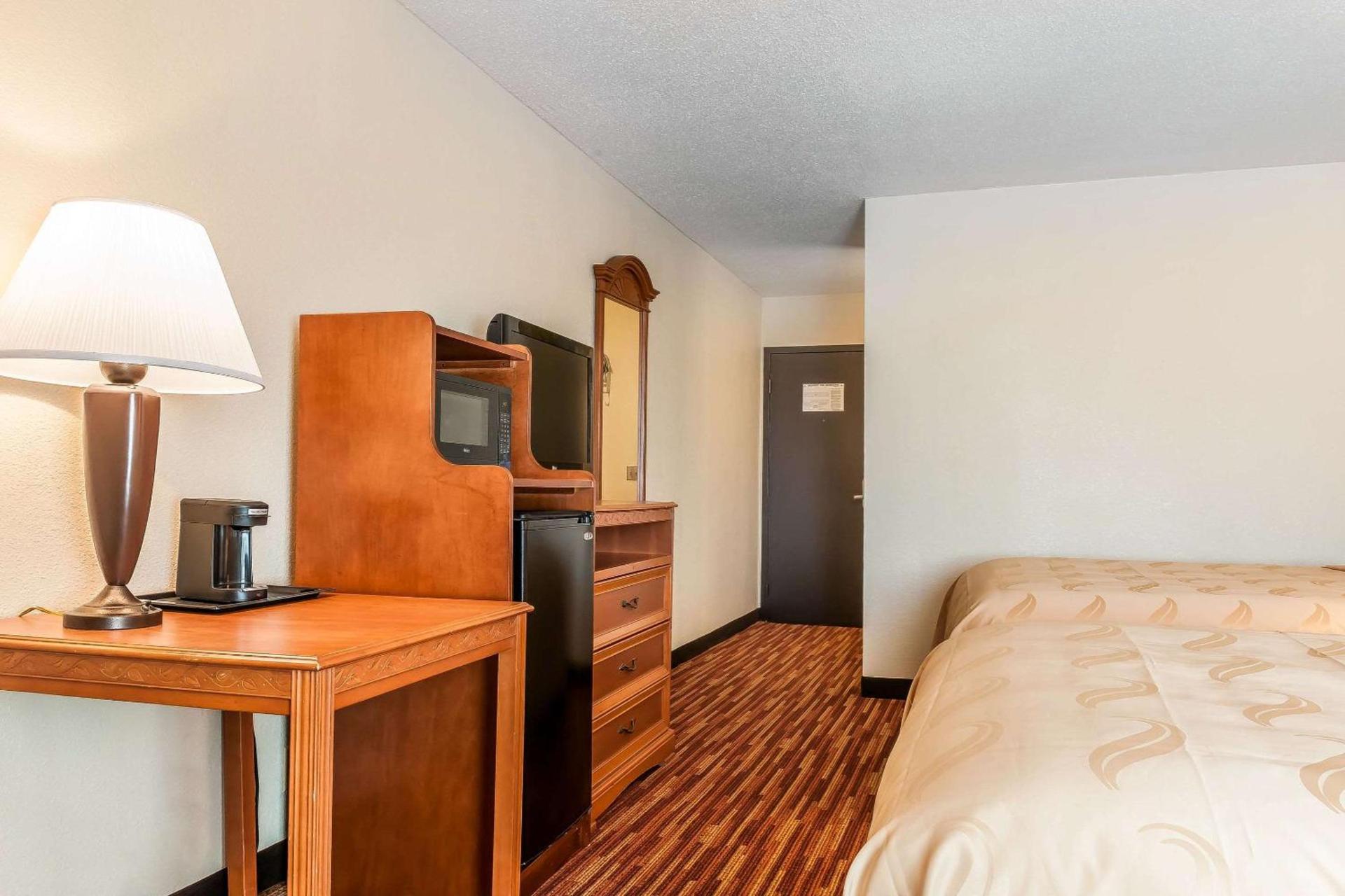 Quality Inn Gallipolis photo 14