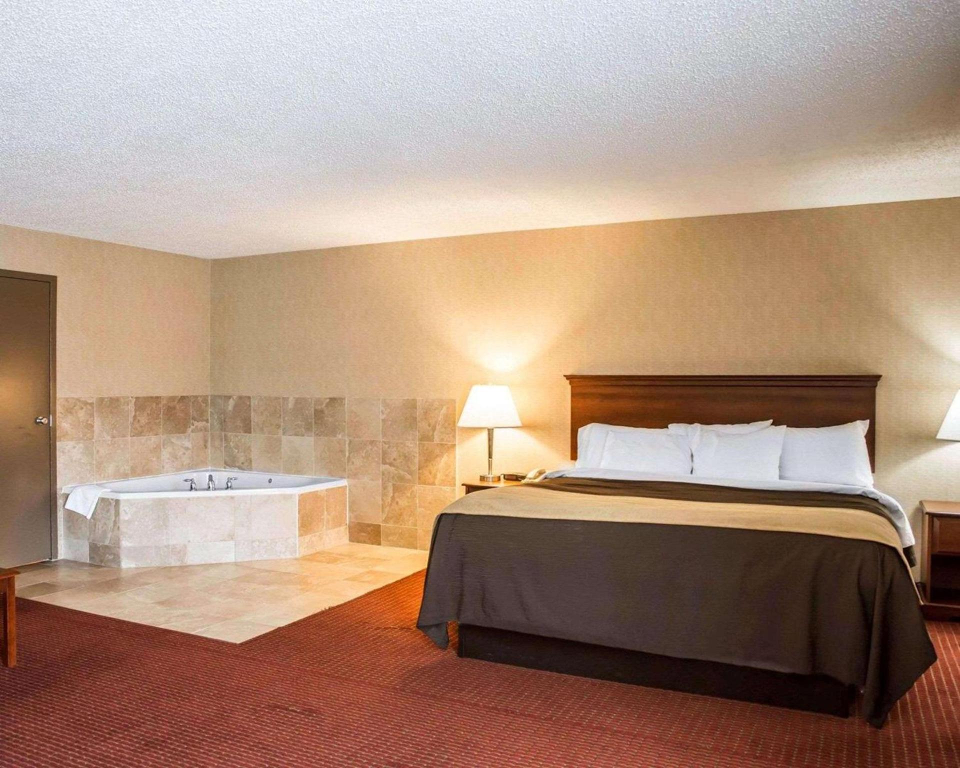Quality Inn Springboro West photo 15