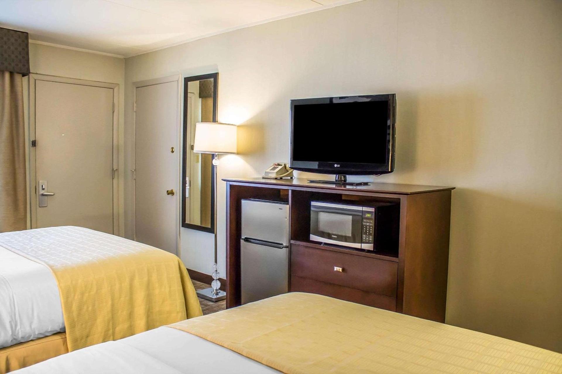 Quality Inn Cambridge photo 11