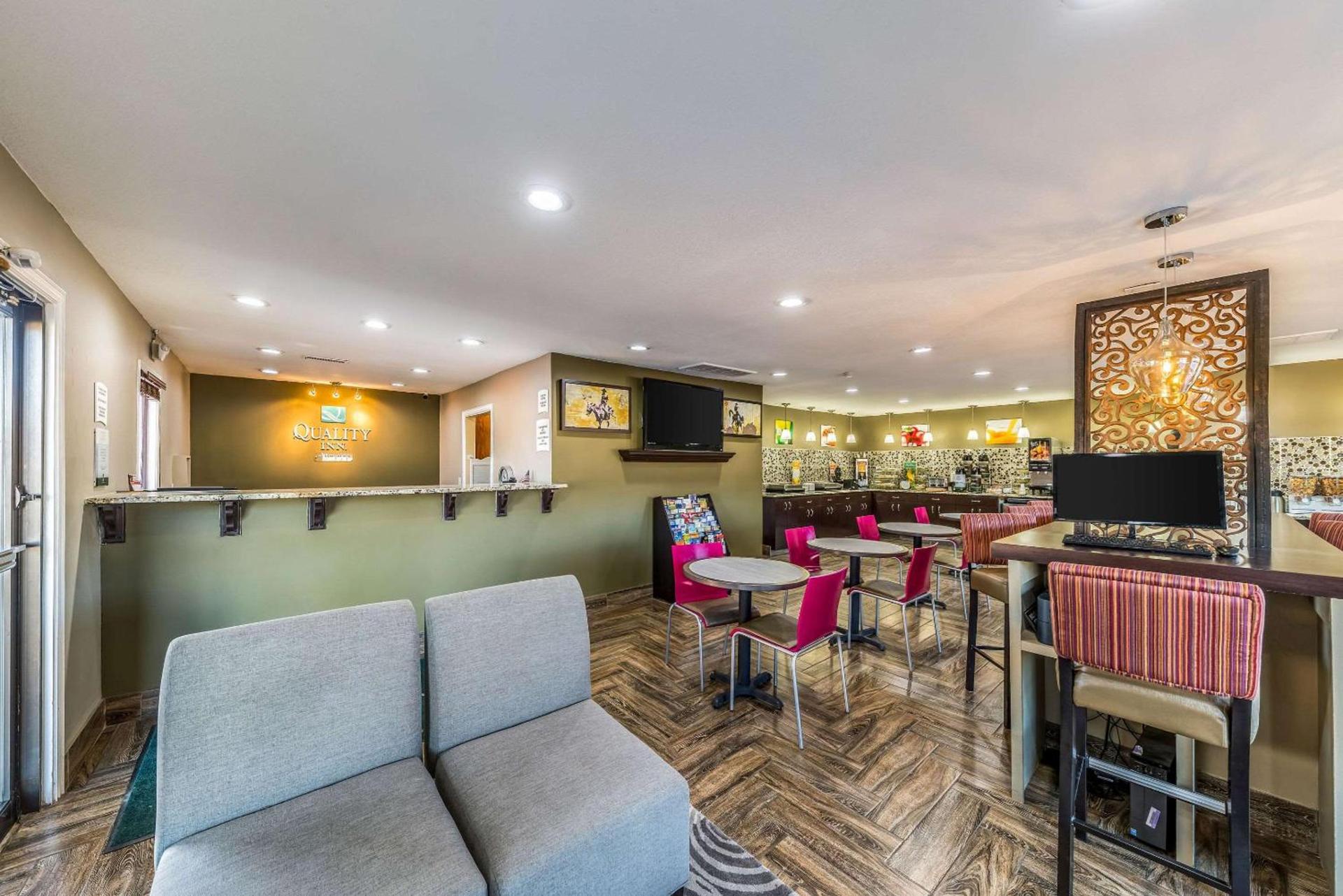 Quality Inn Glenpool - Tulsa photo 5