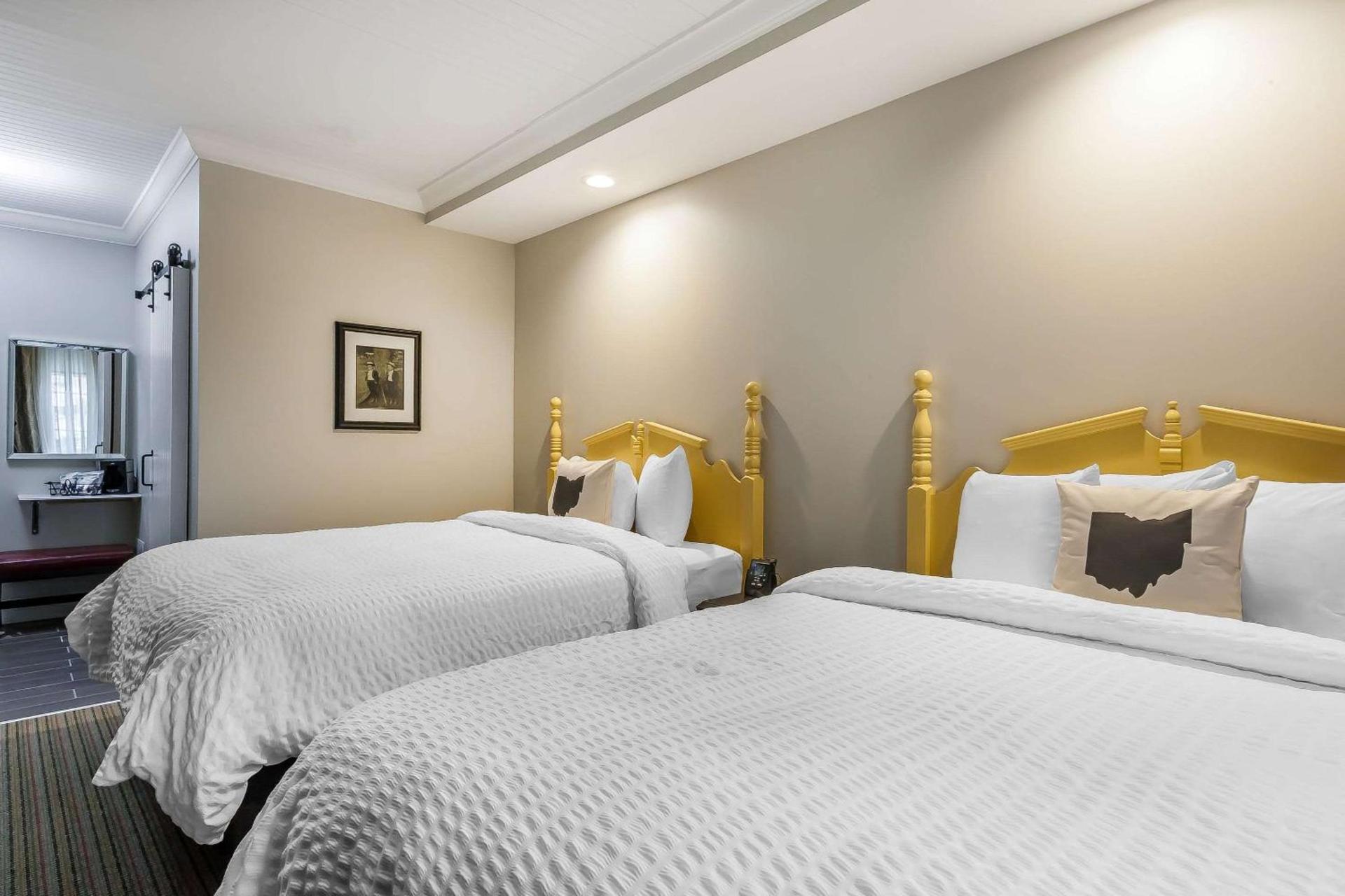 The Aurora Inn Hotel and Event Center photo 27