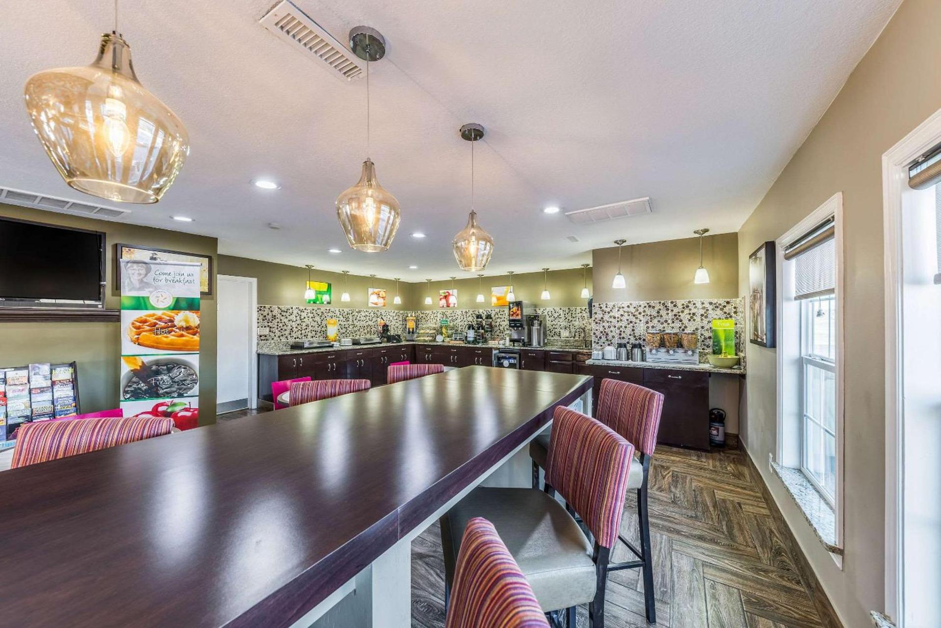 Quality Inn Glenpool - Tulsa photo 39