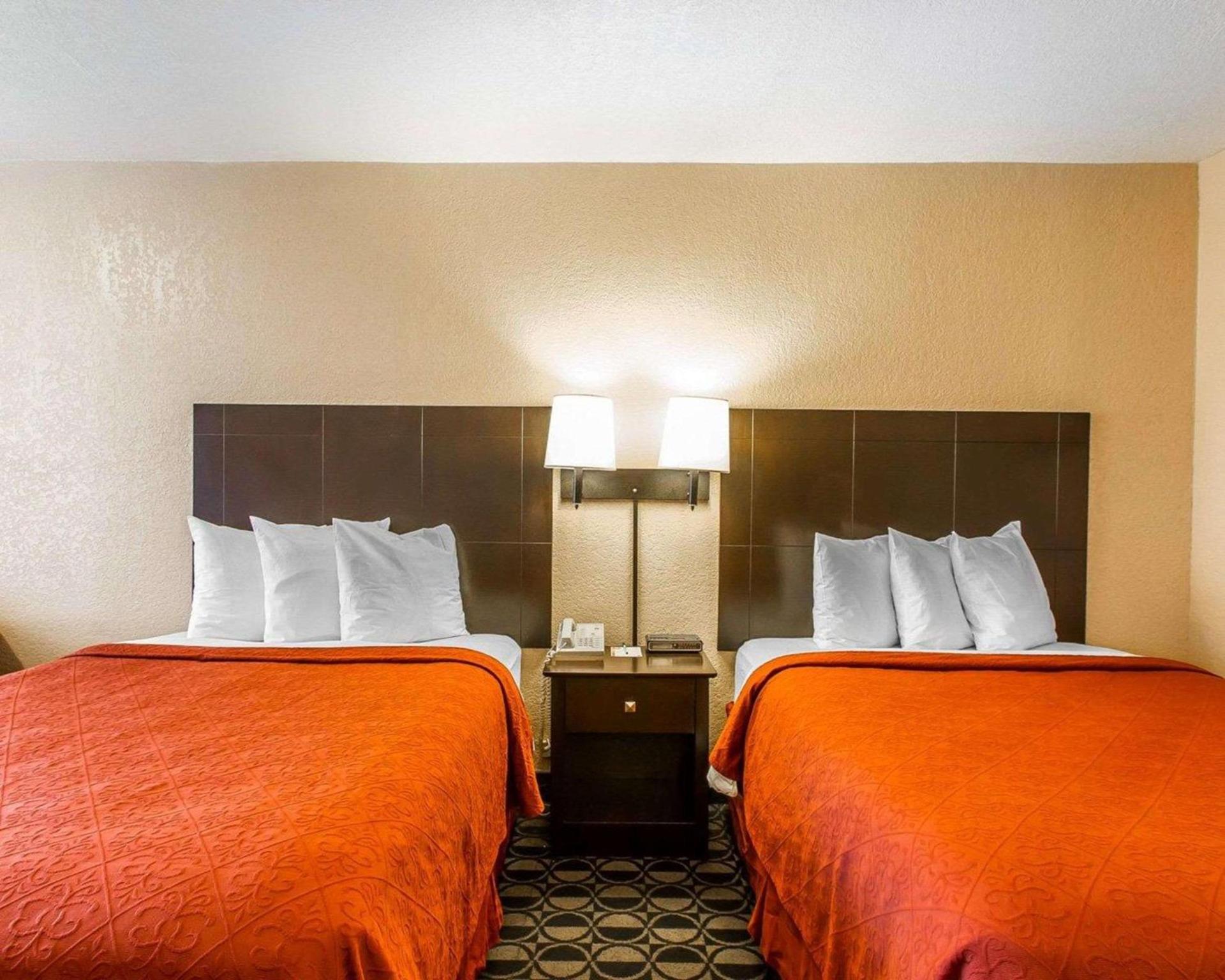 Quality Inn Ada near University photo 26