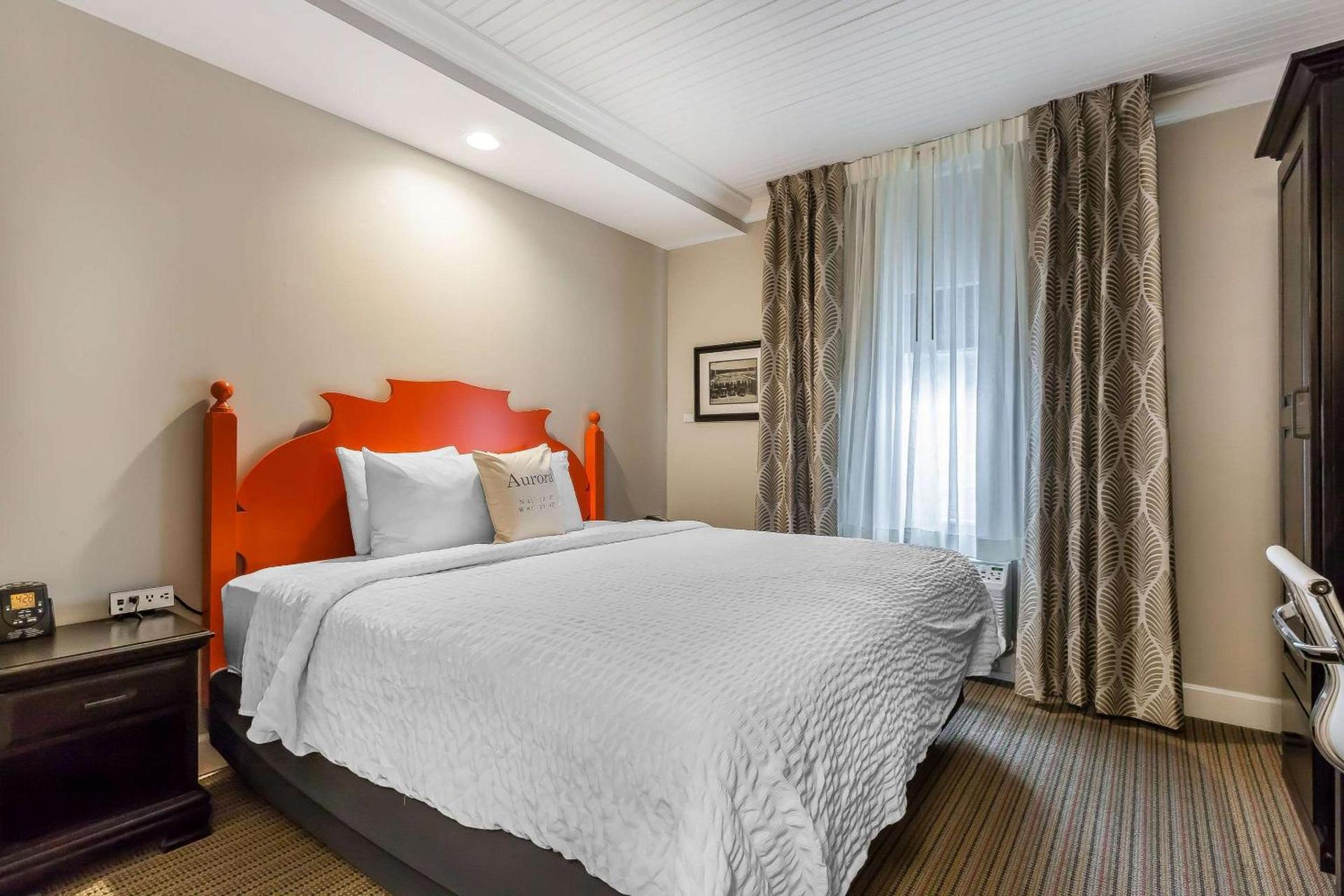 The Aurora Inn Hotel and Event Center photo 14