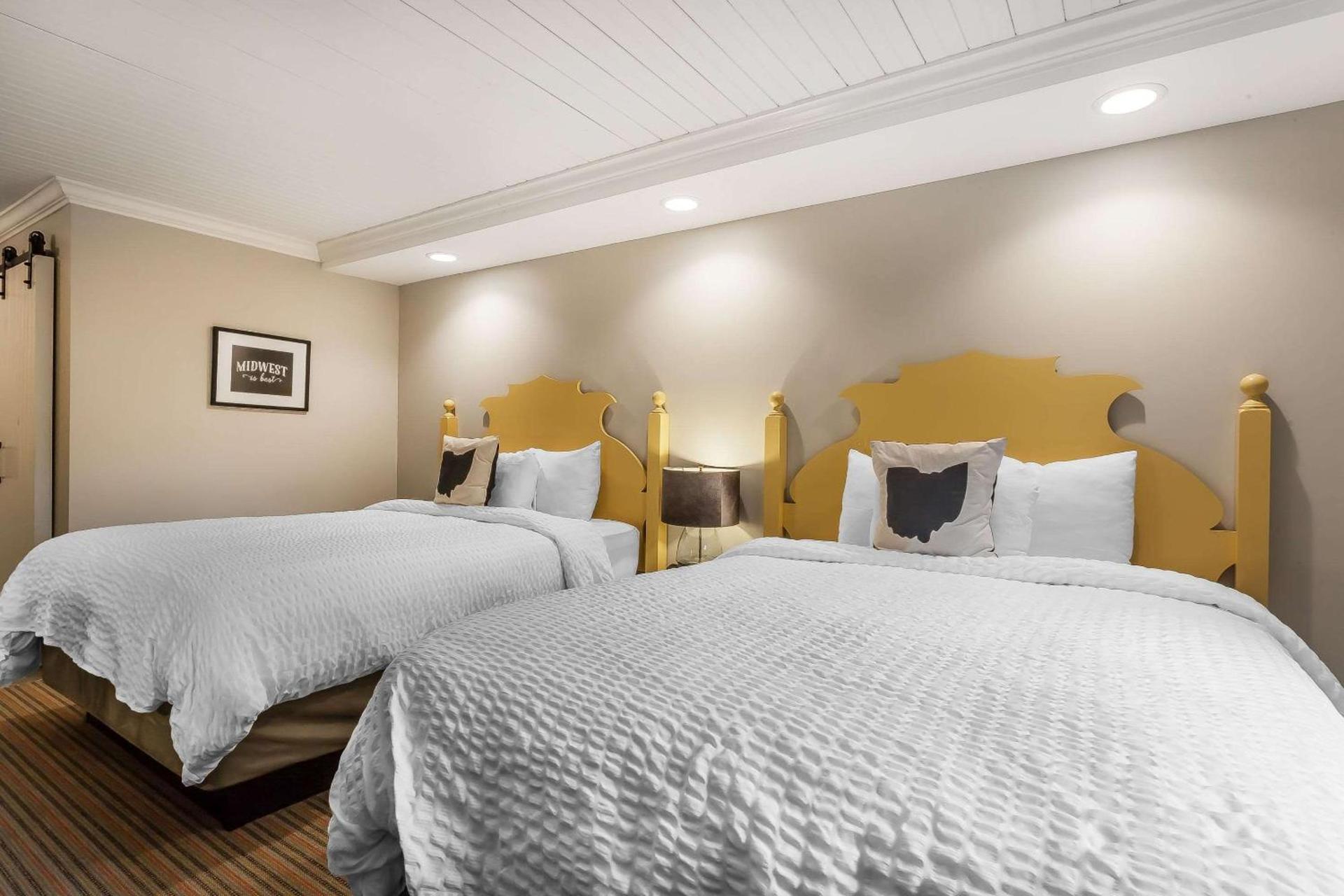 The Aurora Inn Hotel and Event Center photo 13