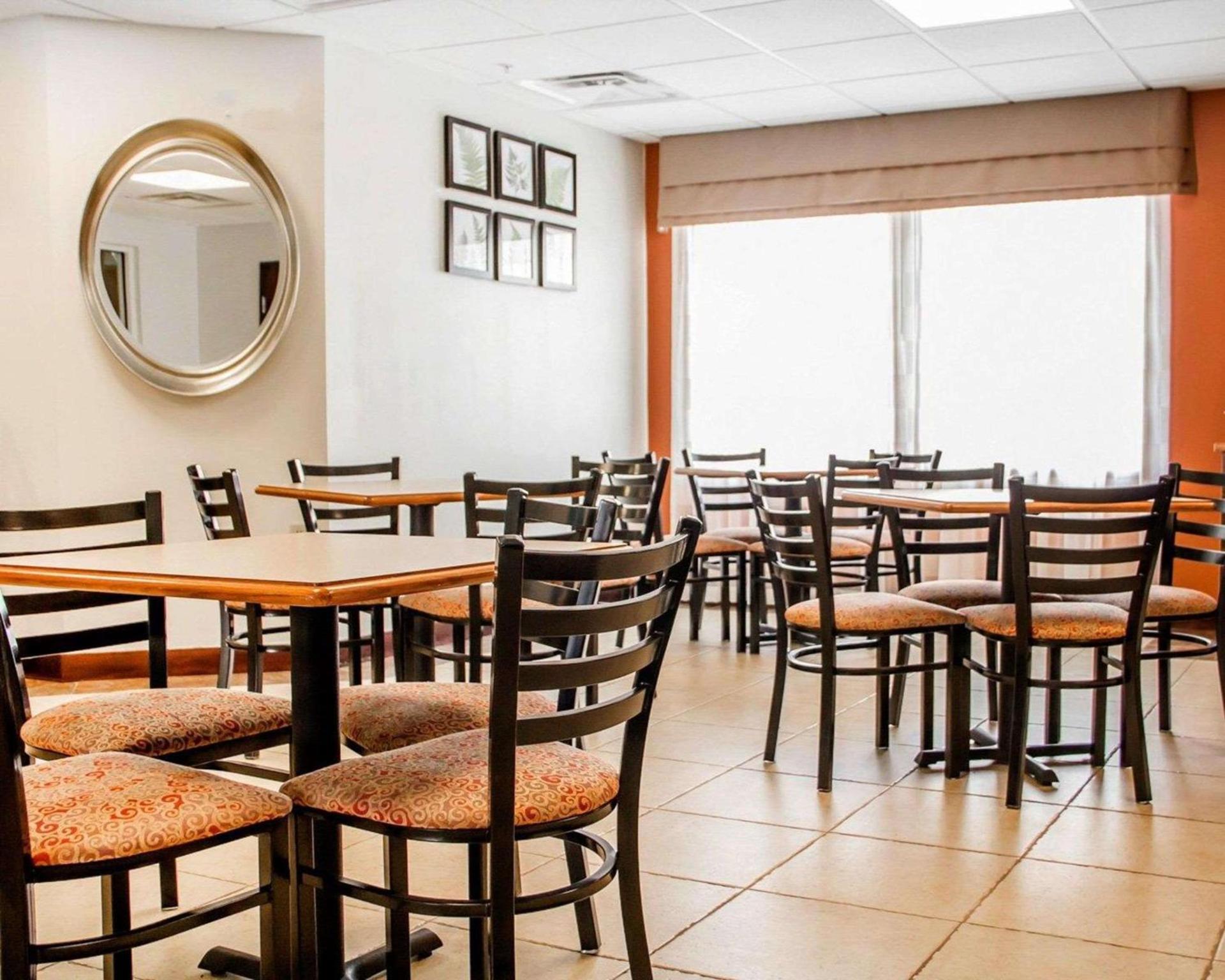 Sleep Inn & Suites Oklahoma City Northwest photo 36