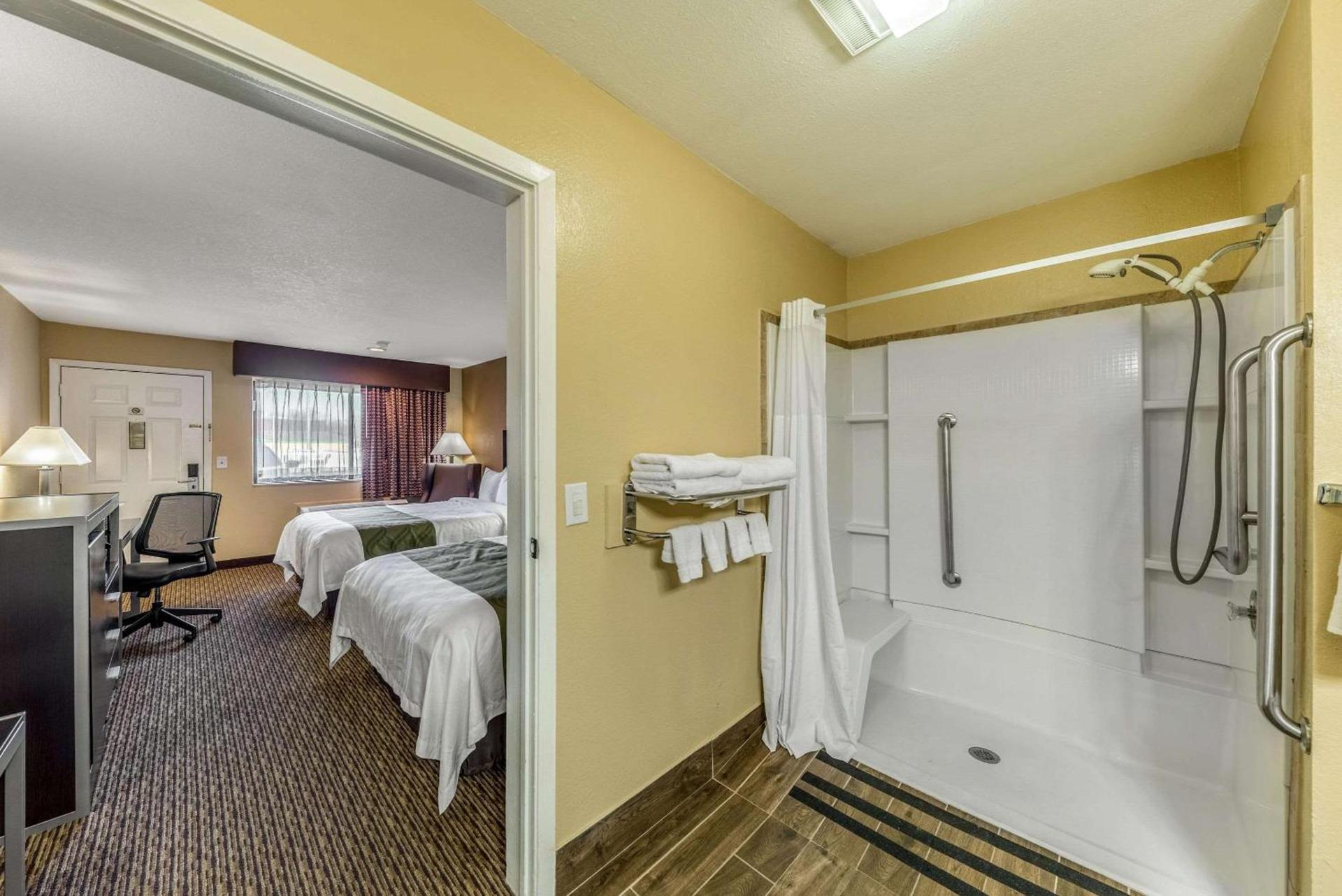 Quality Inn Glenpool - Tulsa photo 16