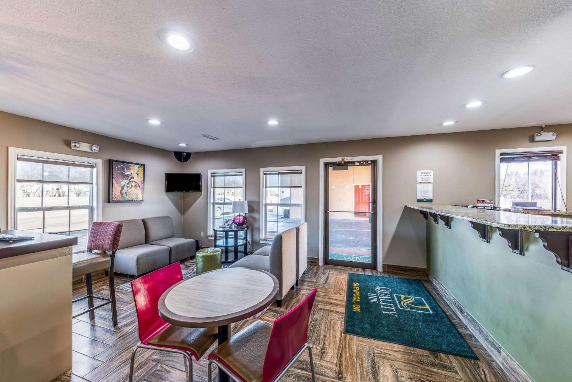 Quality Inn Glenpool - Tulsa photo 6