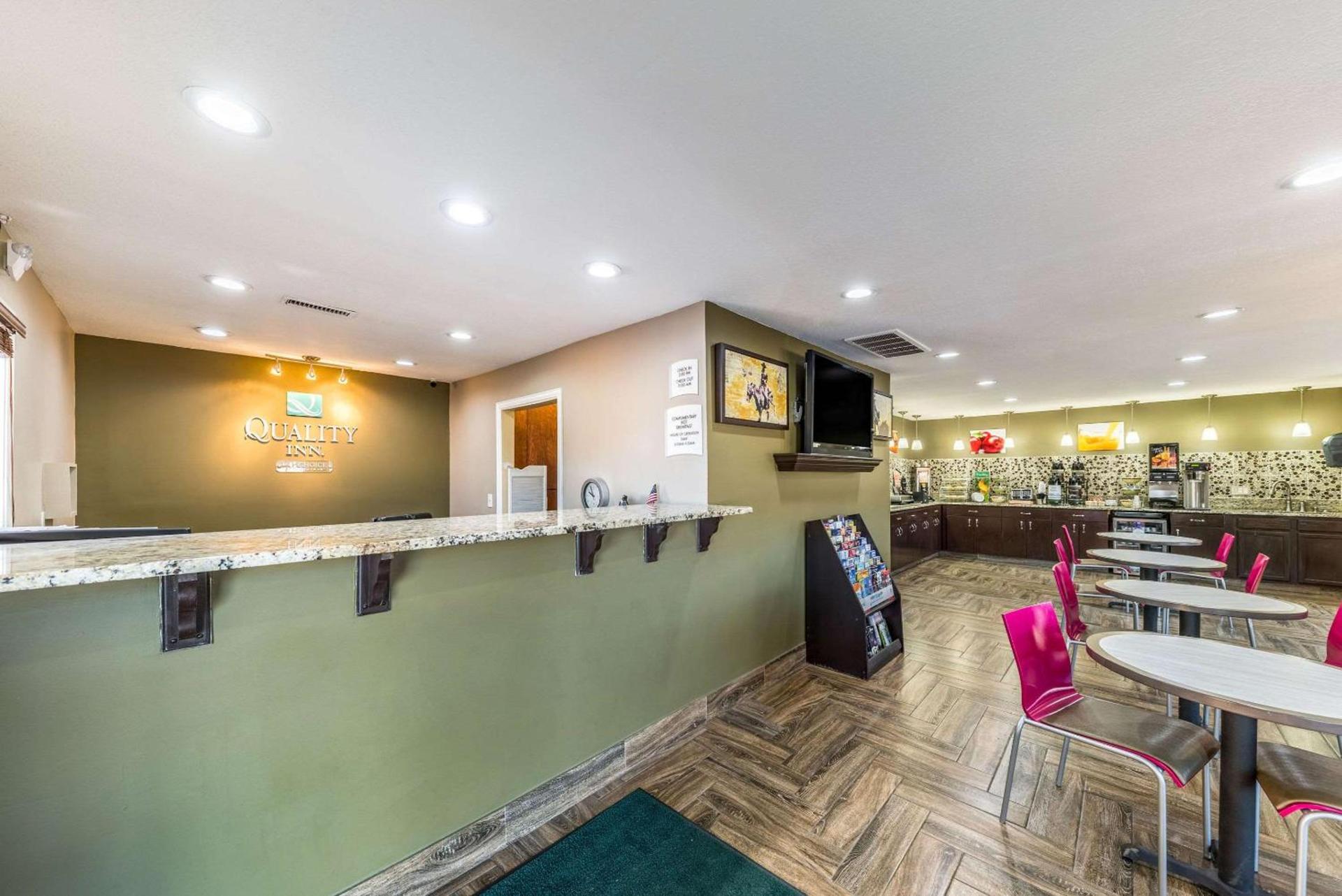 Quality Inn Glenpool - Tulsa photo 4