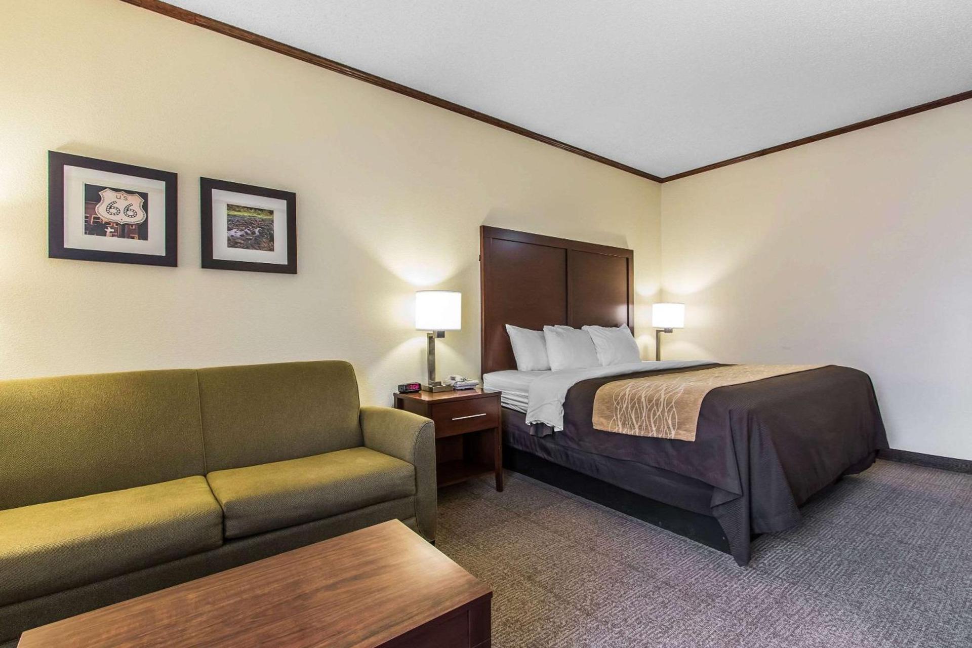 Ardmore Inn & Suites Ardmore photo 3