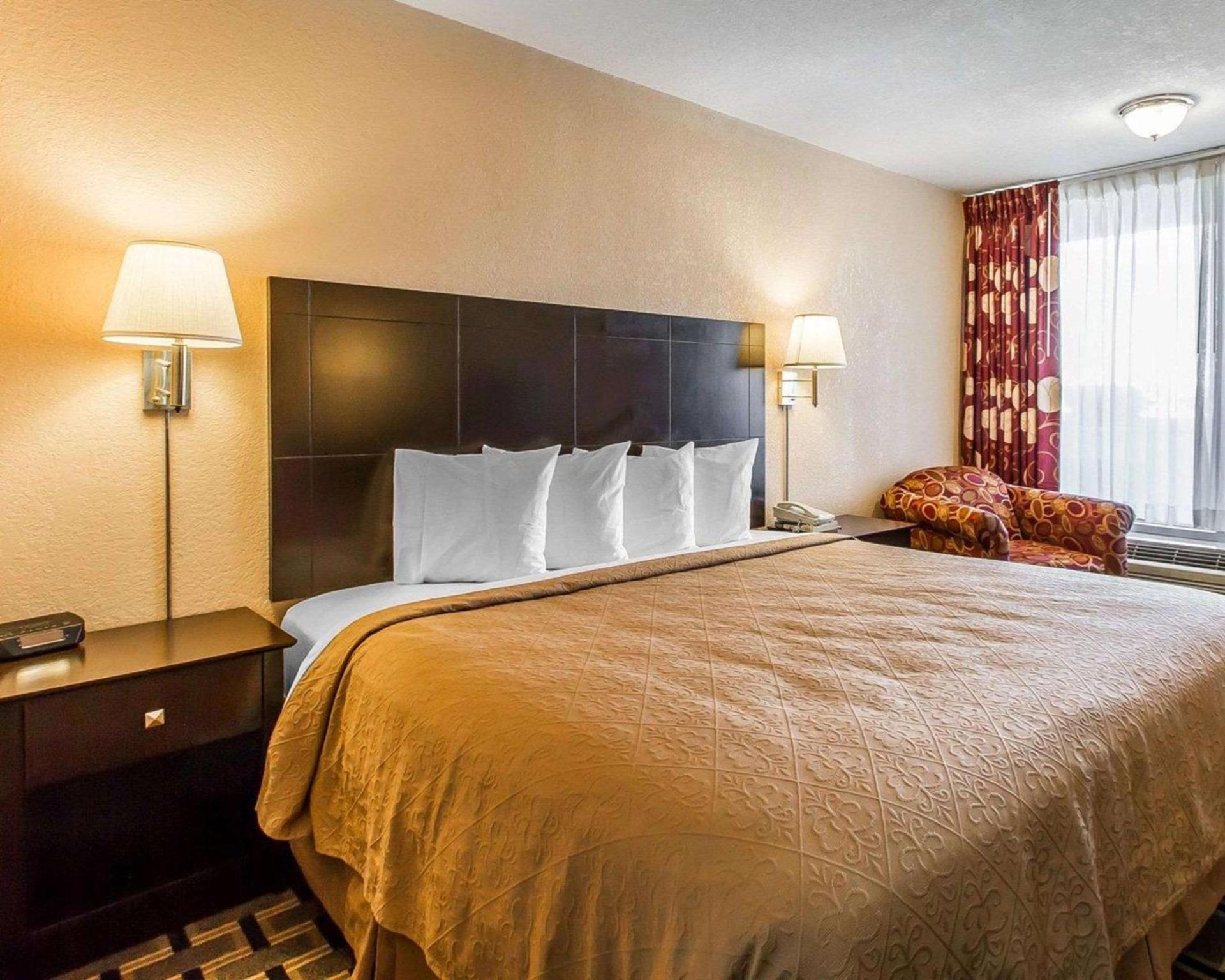 Quality Inn Ada near University photo 22