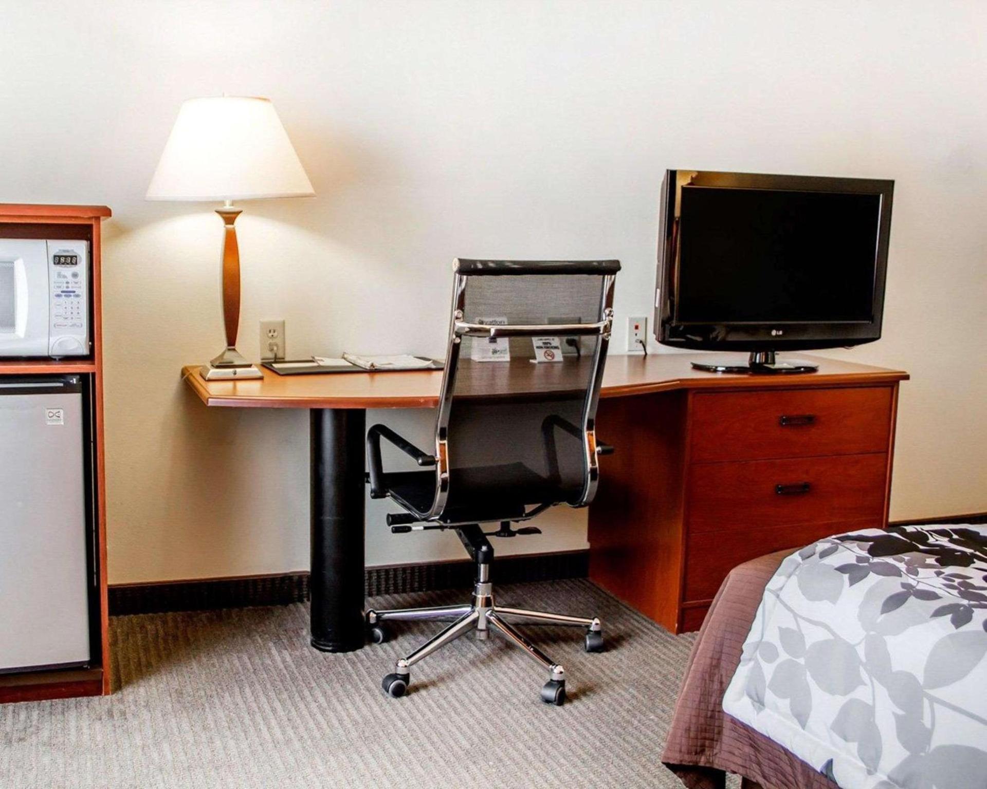 Sleep Inn & Suites Oklahoma City Northwest photo 16