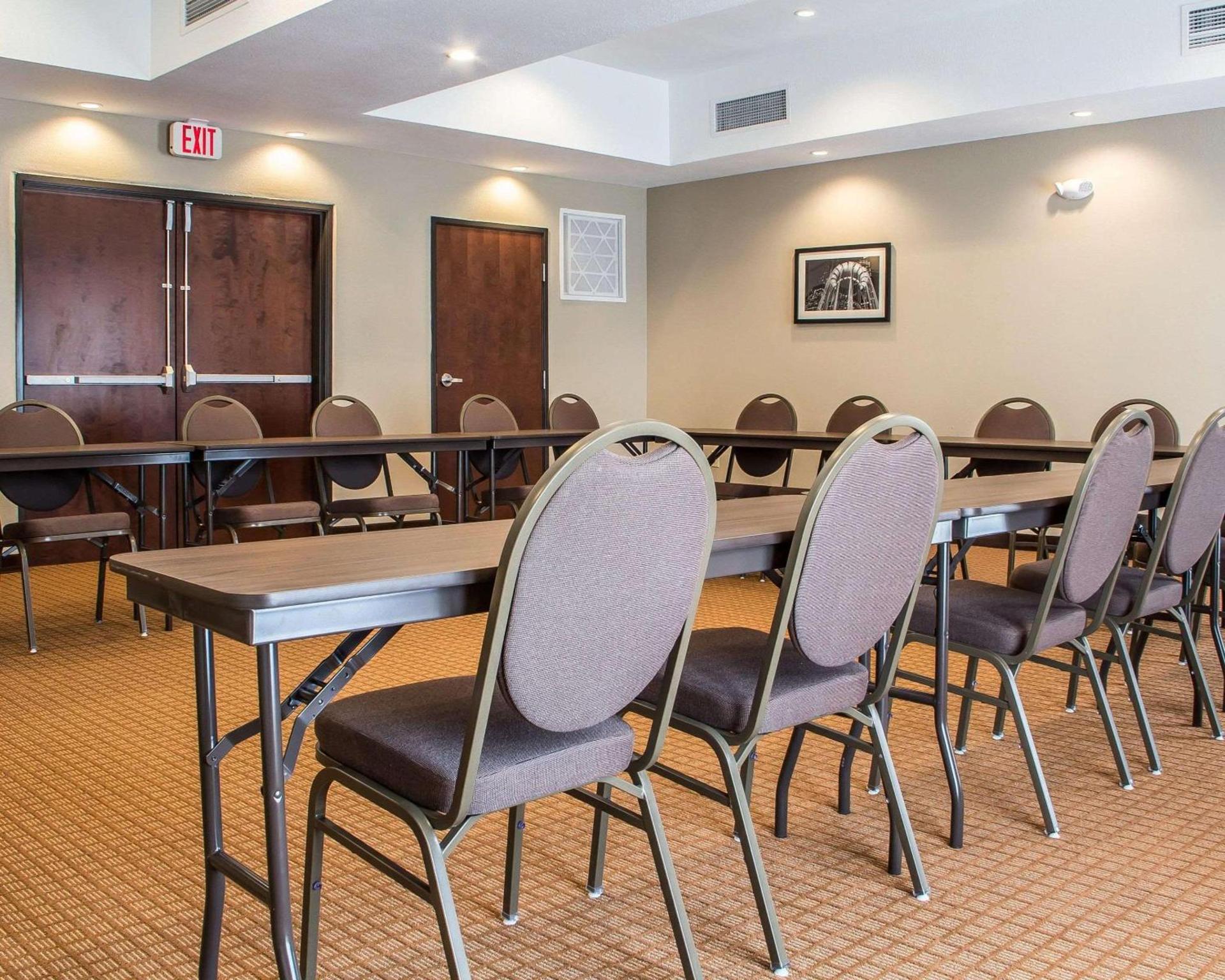 Sleep Inn & Suites Blackwell I-35 photo 26