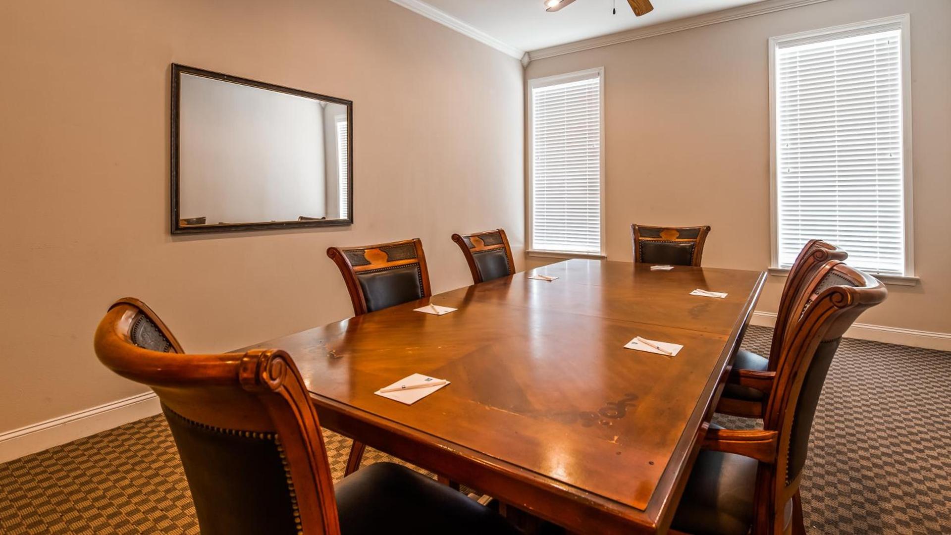 SureStay Hotel by Best Western Leesville photo 32
