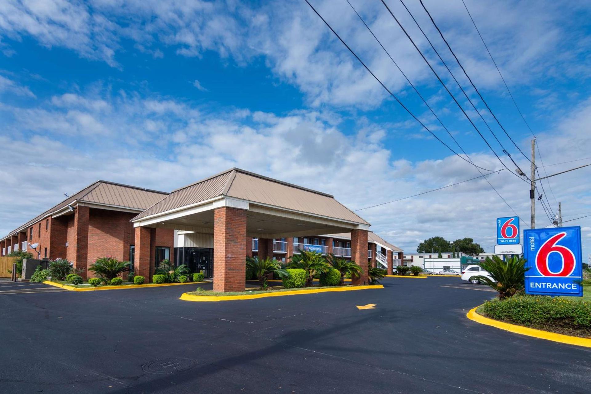 Motel 6-Montgomery, AL - Coliseum photo 1