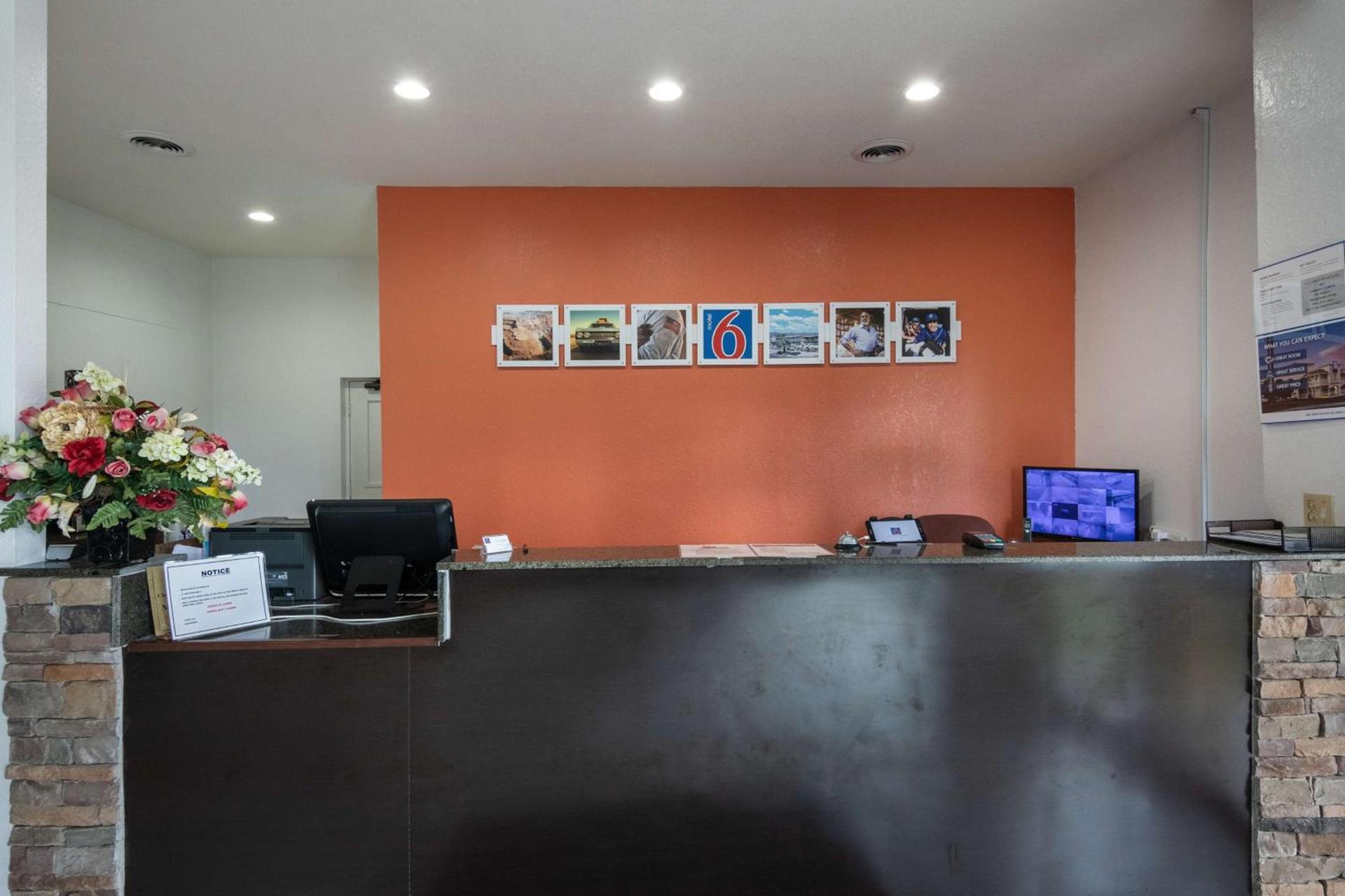 Motel 6-Montgomery, AL - Coliseum photo 21