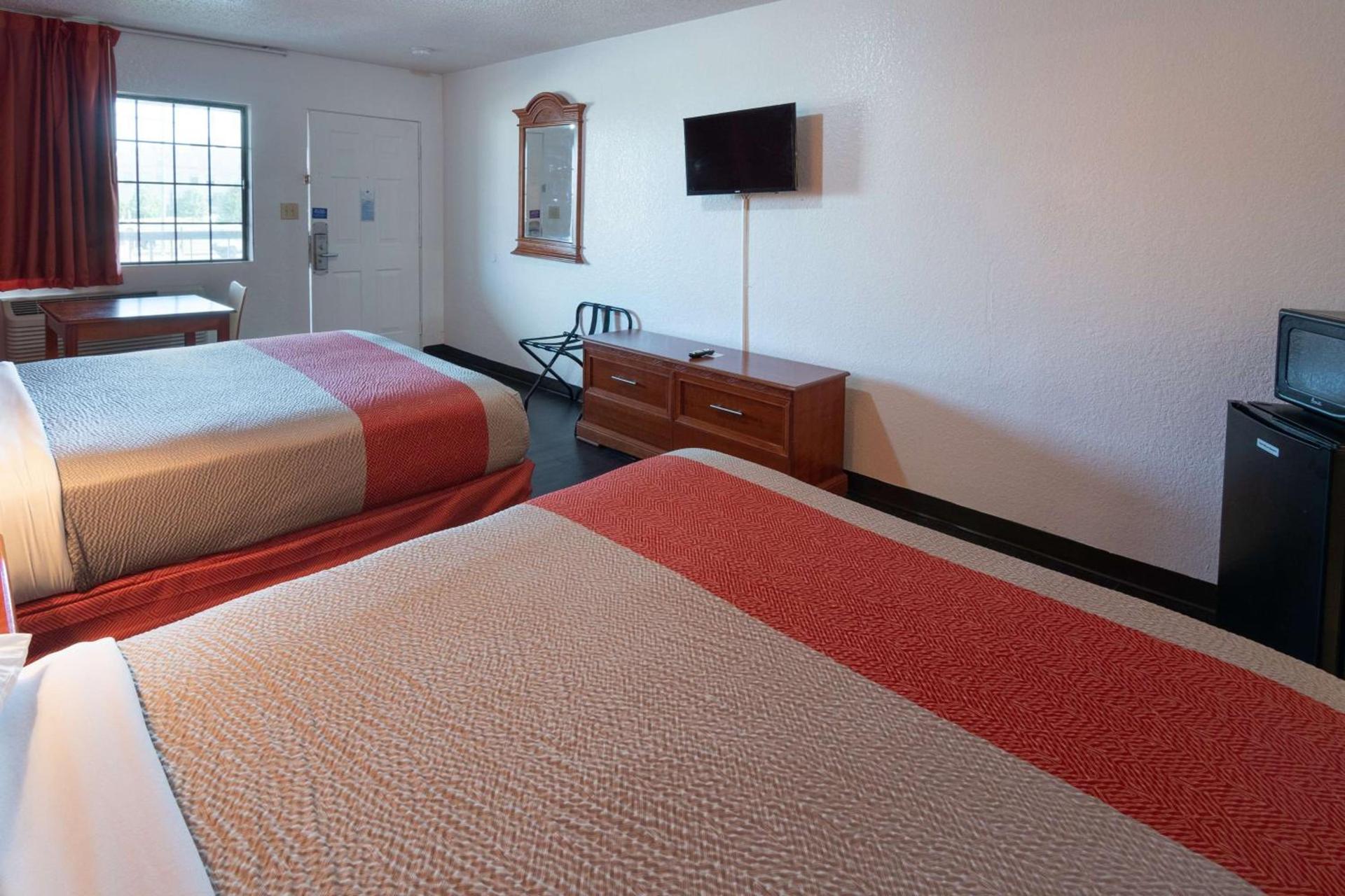 Motel 6-Montgomery, AL - Coliseum photo 14