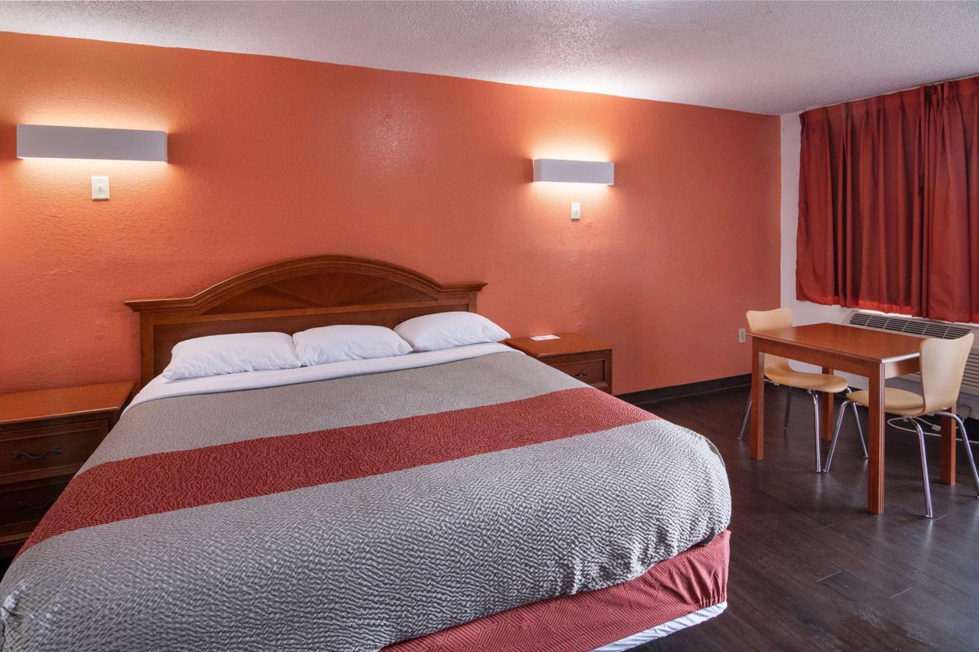 Motel 6-Montgomery, AL - Coliseum photo 6