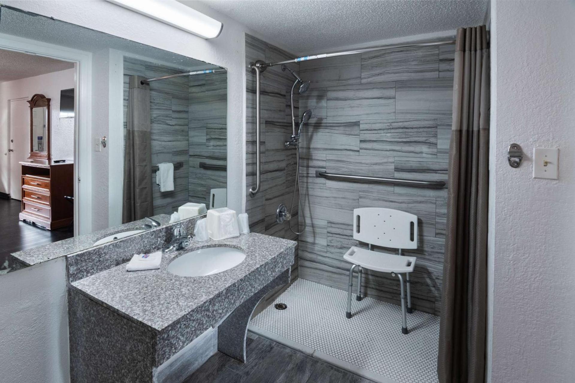 Motel 6-Montgomery, AL - Coliseum photo 17