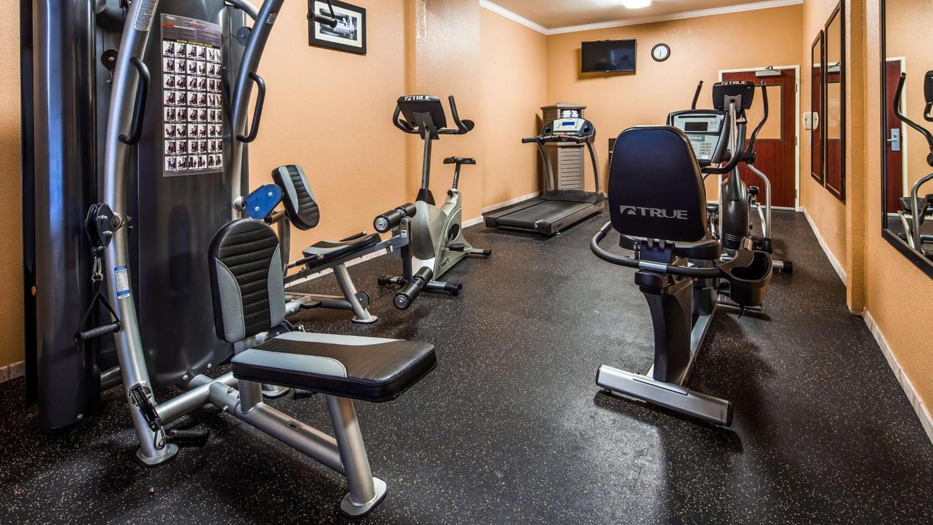 Best Western Plus Waxahachie Inn & Suites photo 13