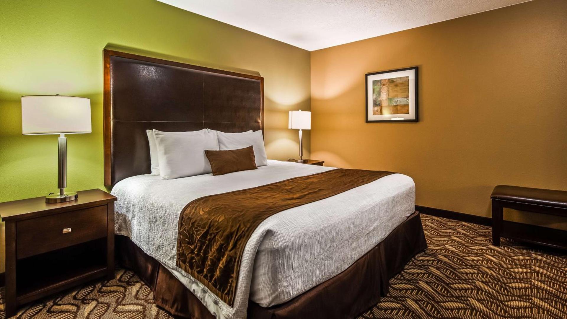 Best Western Plus Grand Manor Inn photo 7