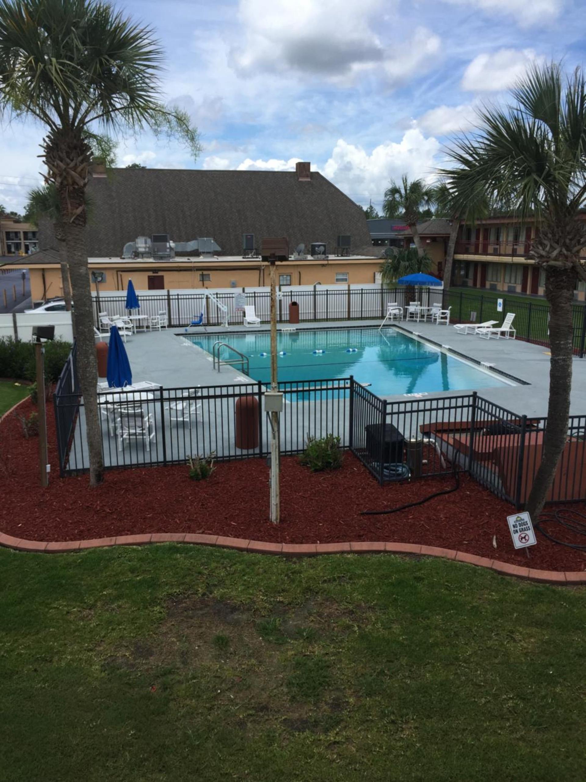 Days Inn by Wyndham St Augustine I-95-Outlet Mall photo 28