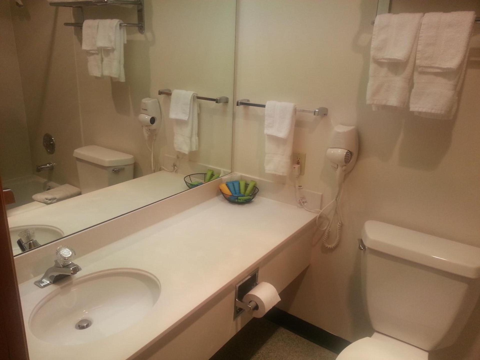 Fidalgo Country Inn photo 31