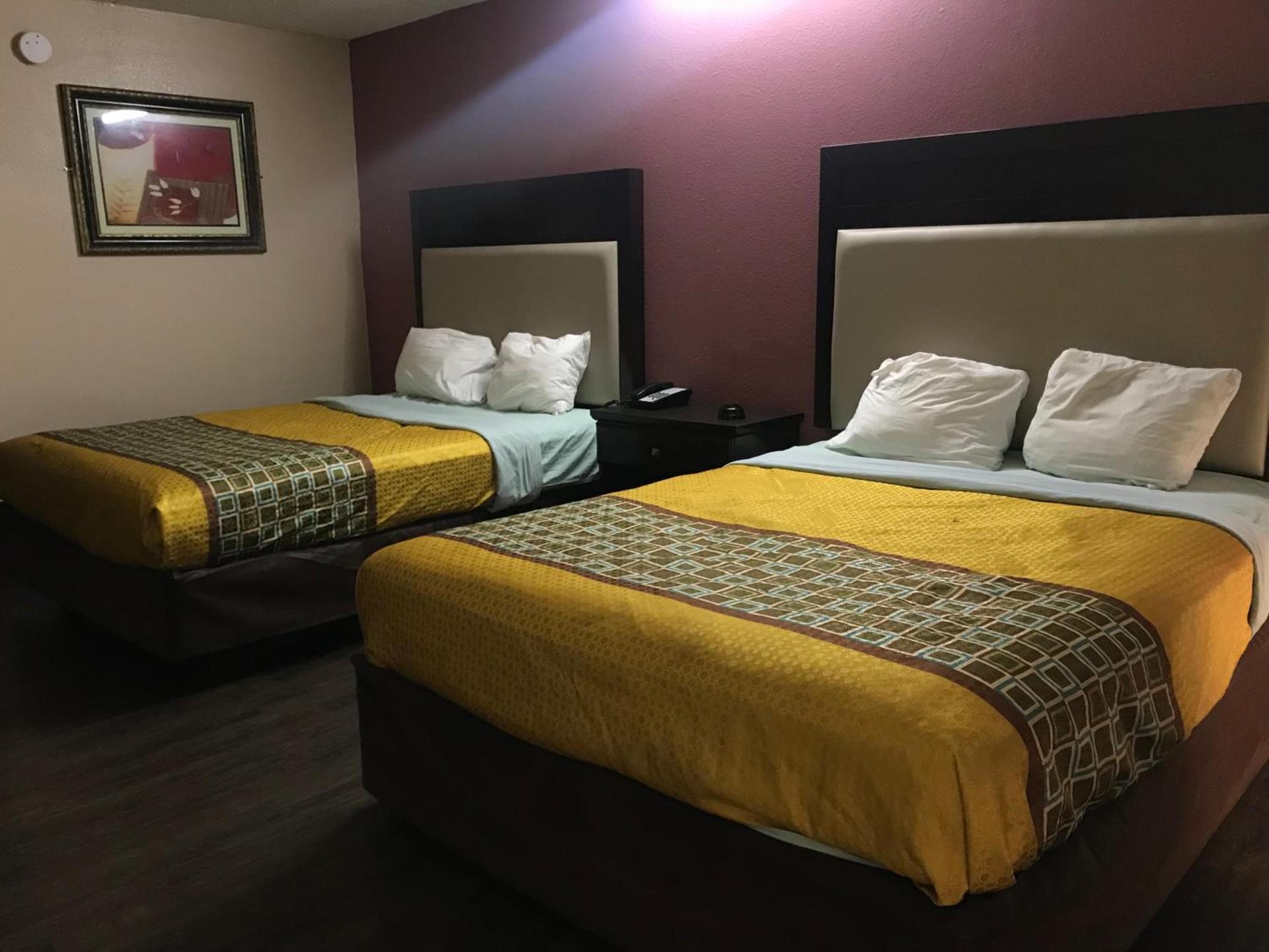 Express Inn photo 11