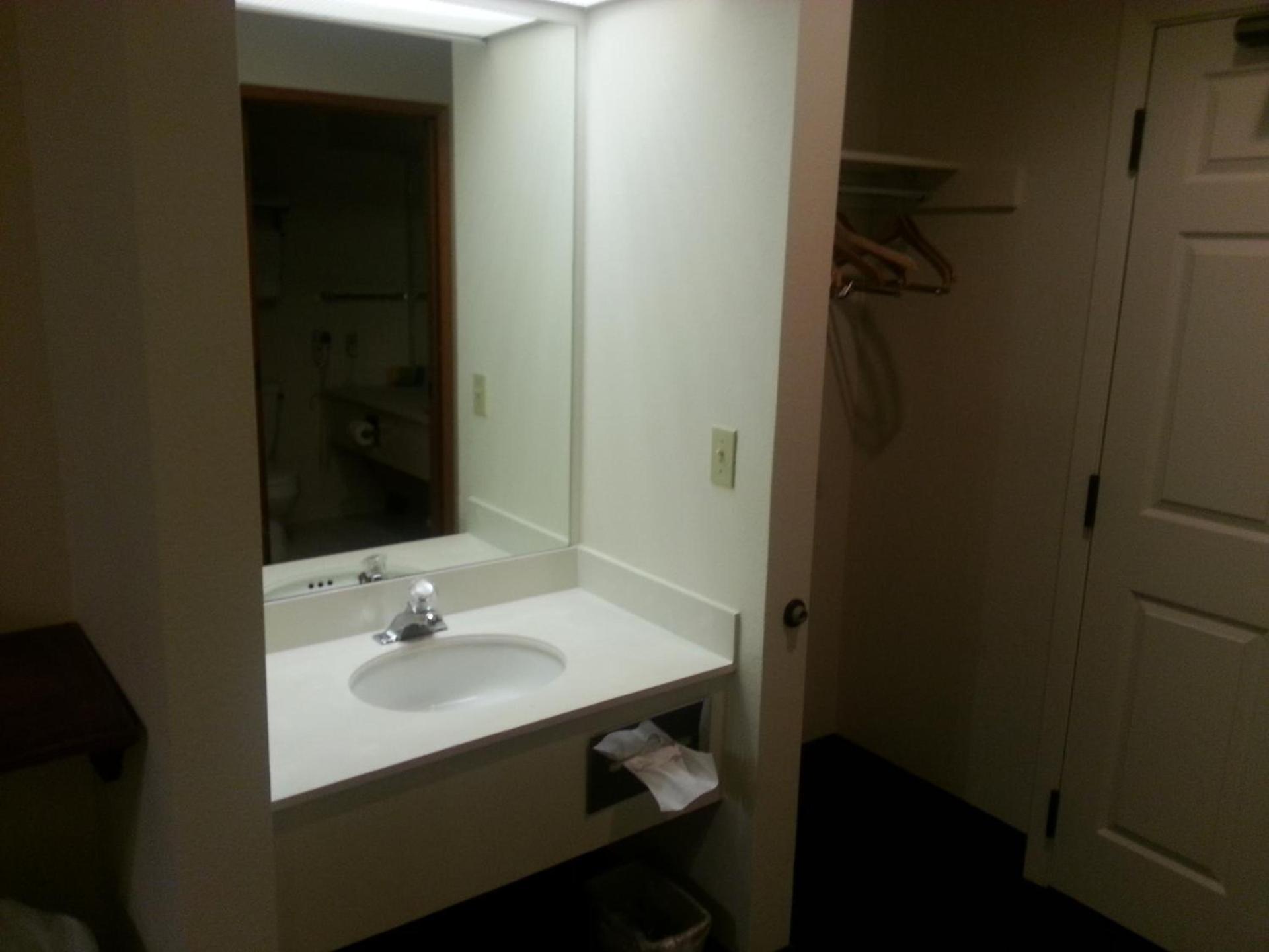 Fidalgo Country Inn photo 16