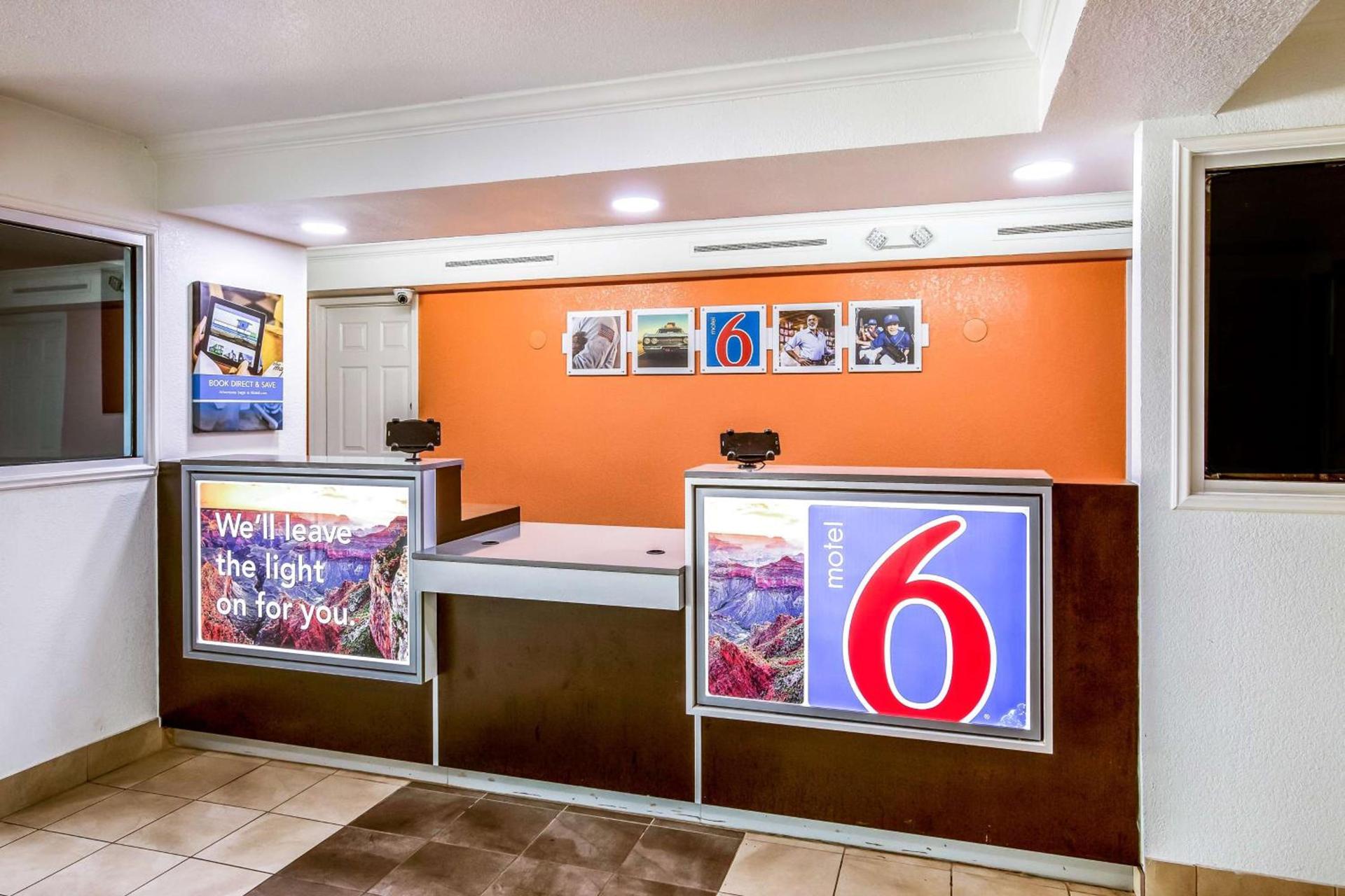 Motel 6-Euless, TX - DFW West photo 3