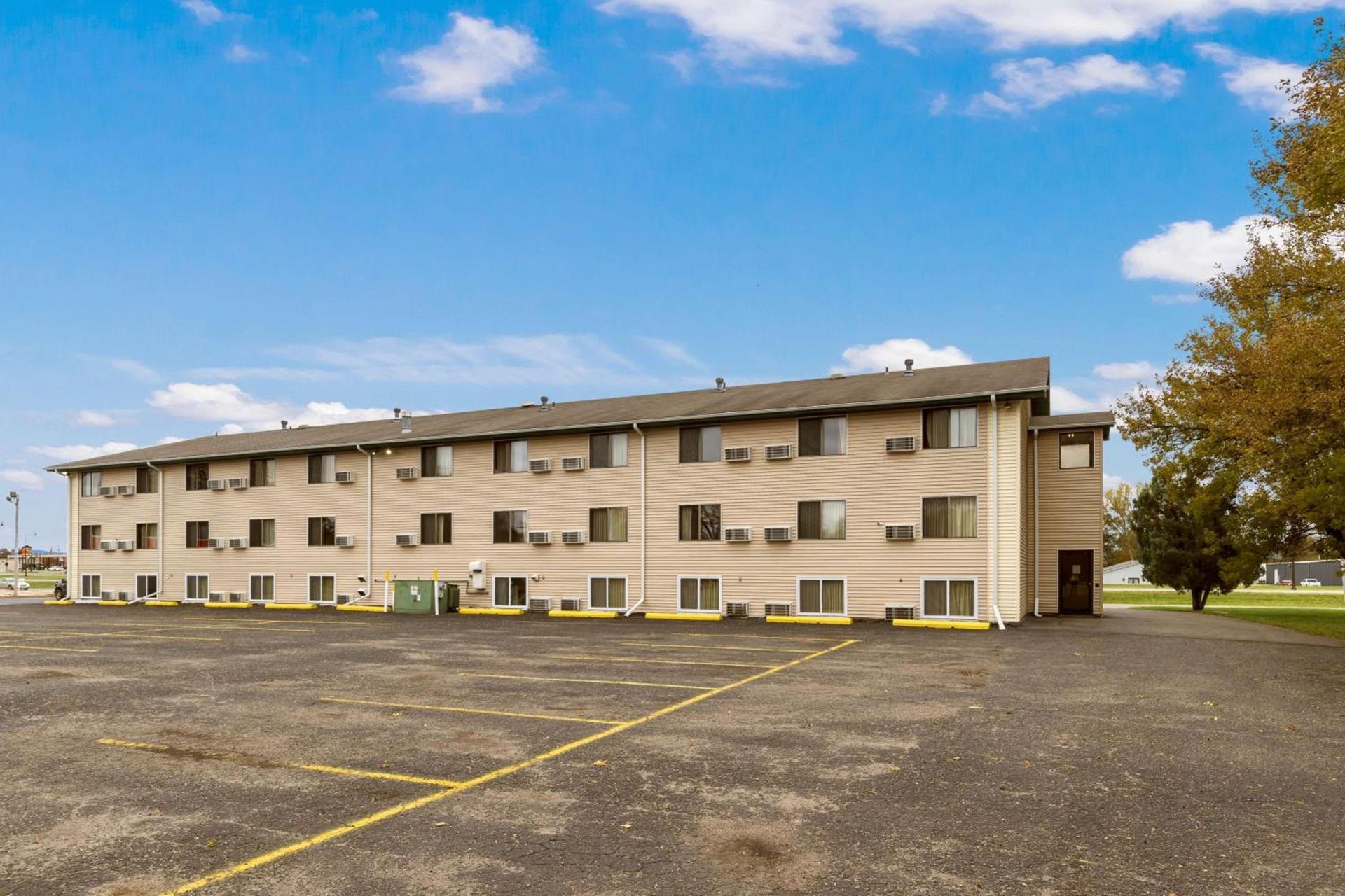 Motel 6-Albert Lea, MN photo 3