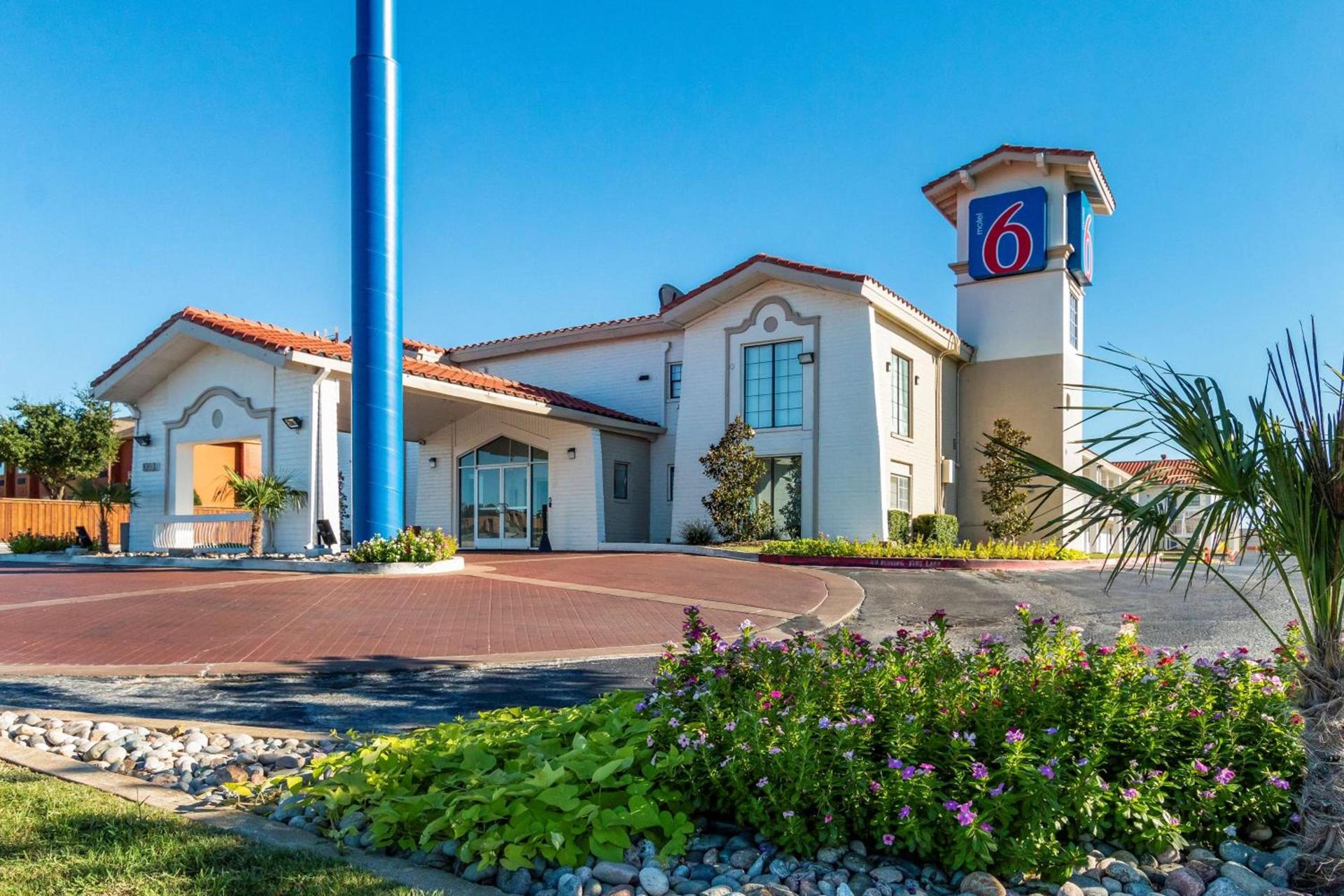 Motel 6-Euless, TX - DFW West photo 15