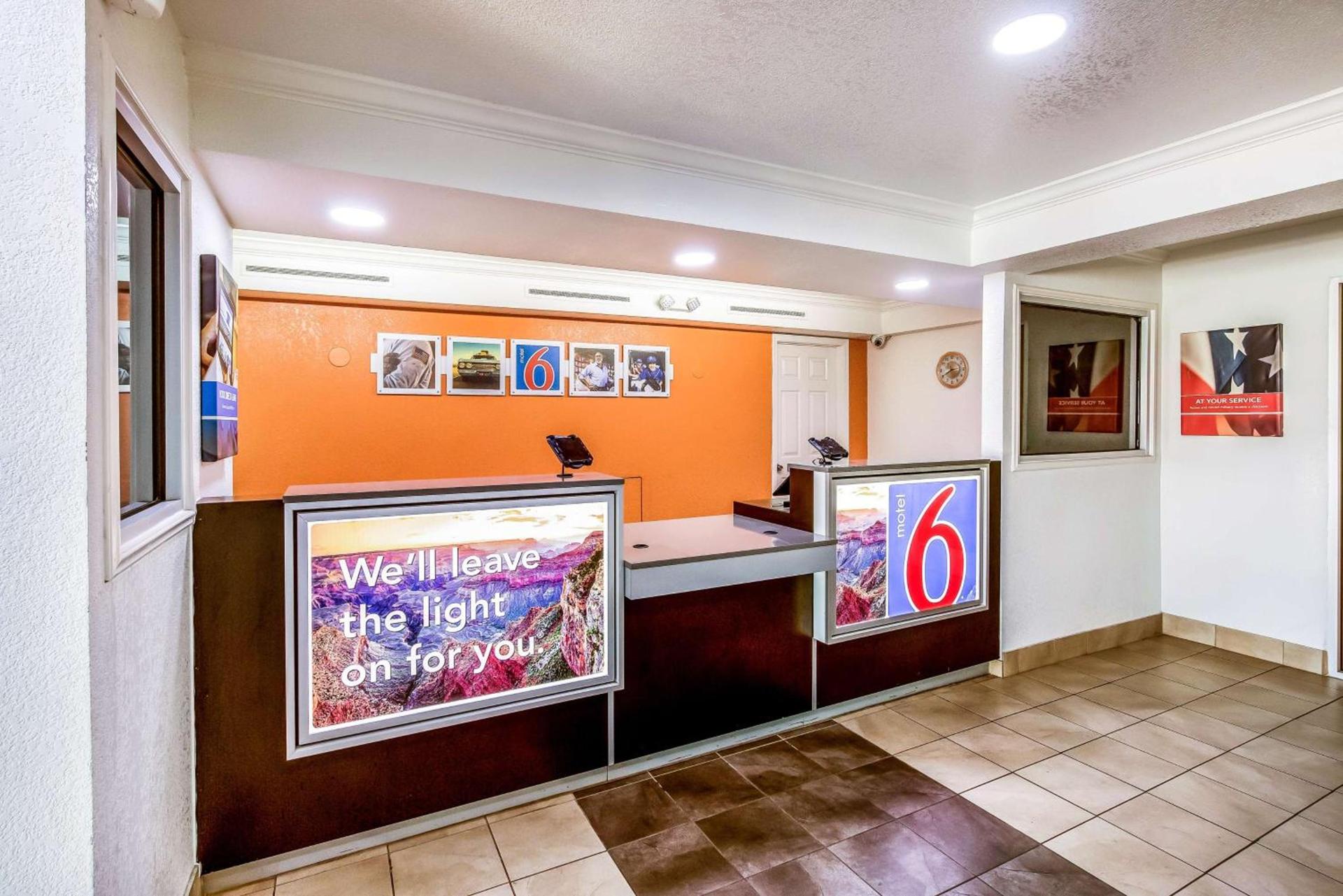 Motel 6-Euless, TX - DFW West photo 21