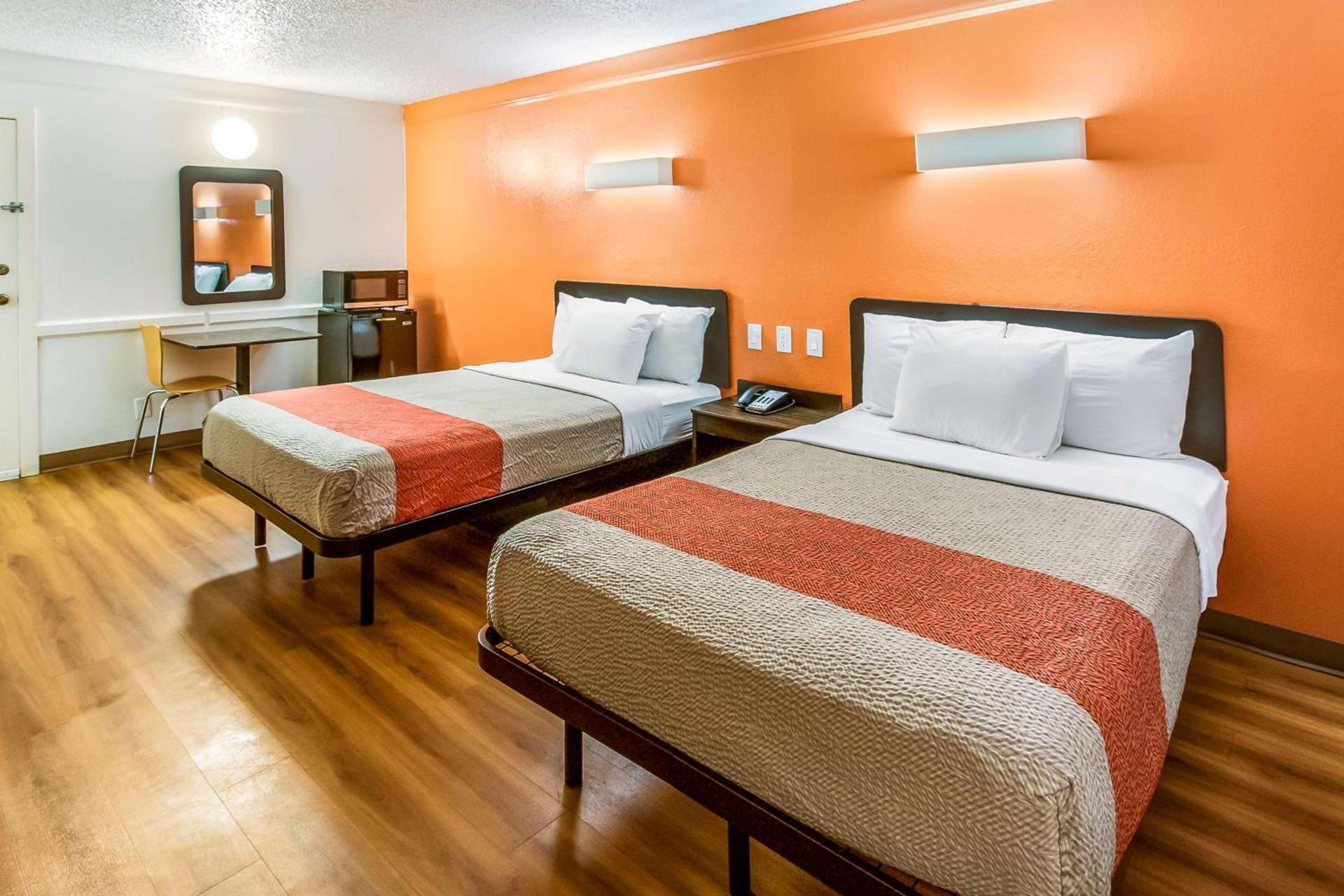 Motel 6-Euless, TX - DFW West photo 23
