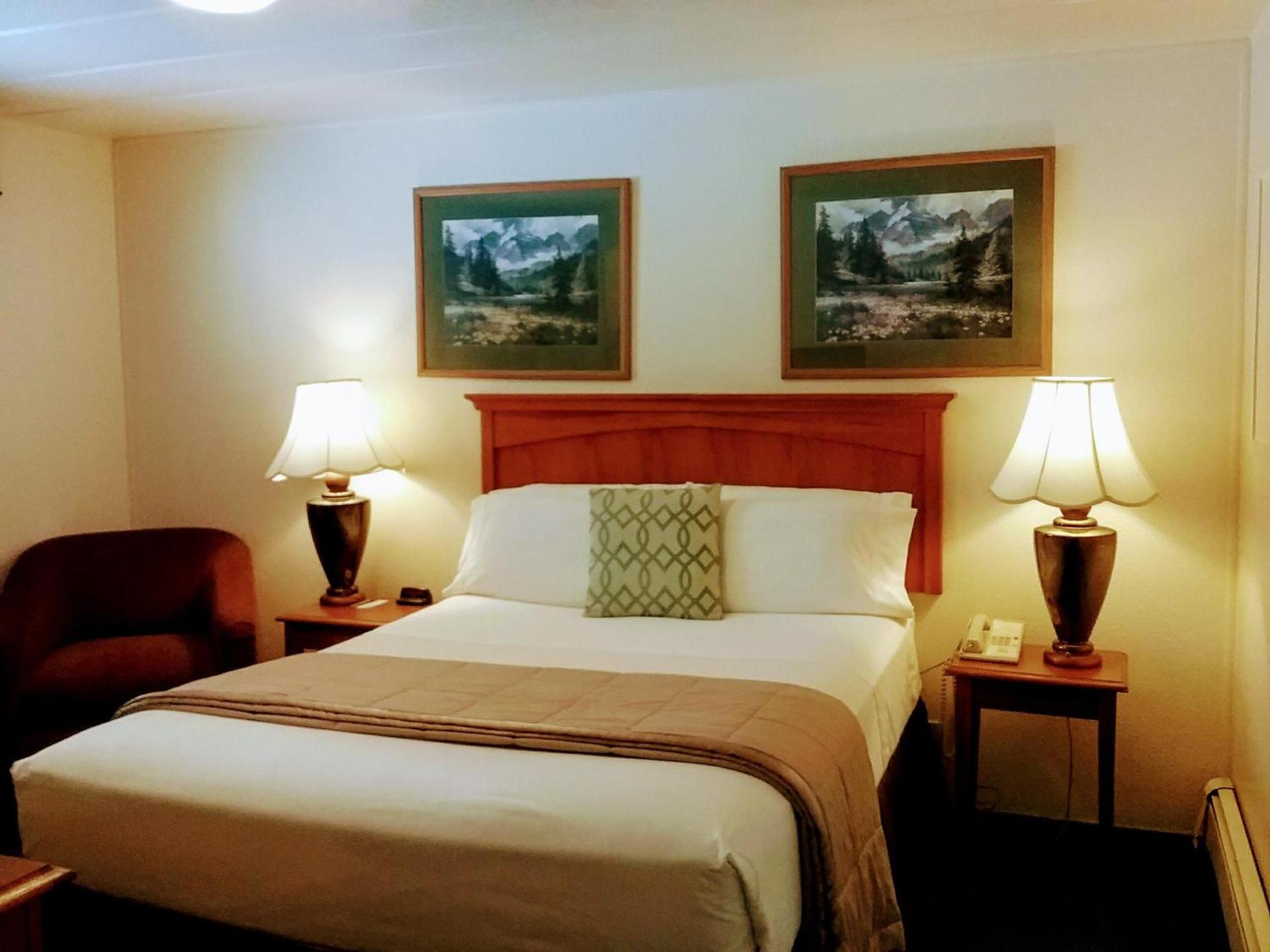 Alaska Country Inn photo 17