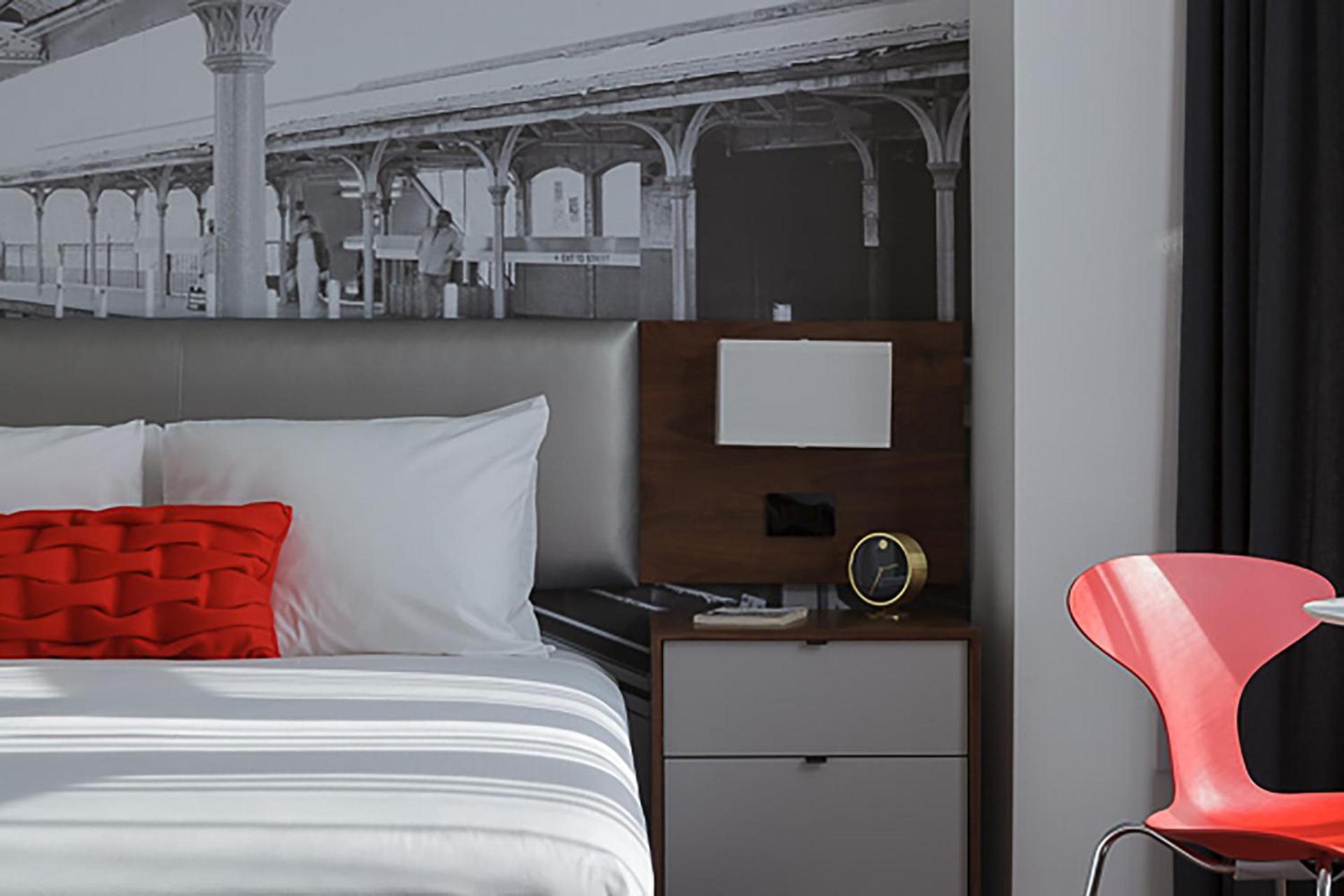 The Revolution Hotel photo 68