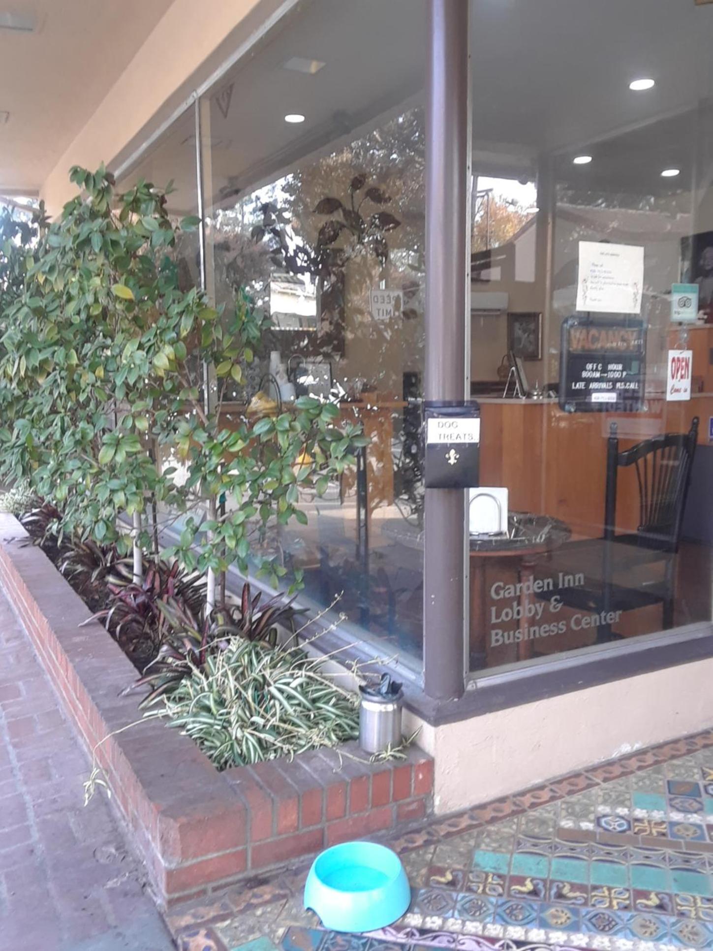 Los Gatos Garden Inn Hotel photo 23